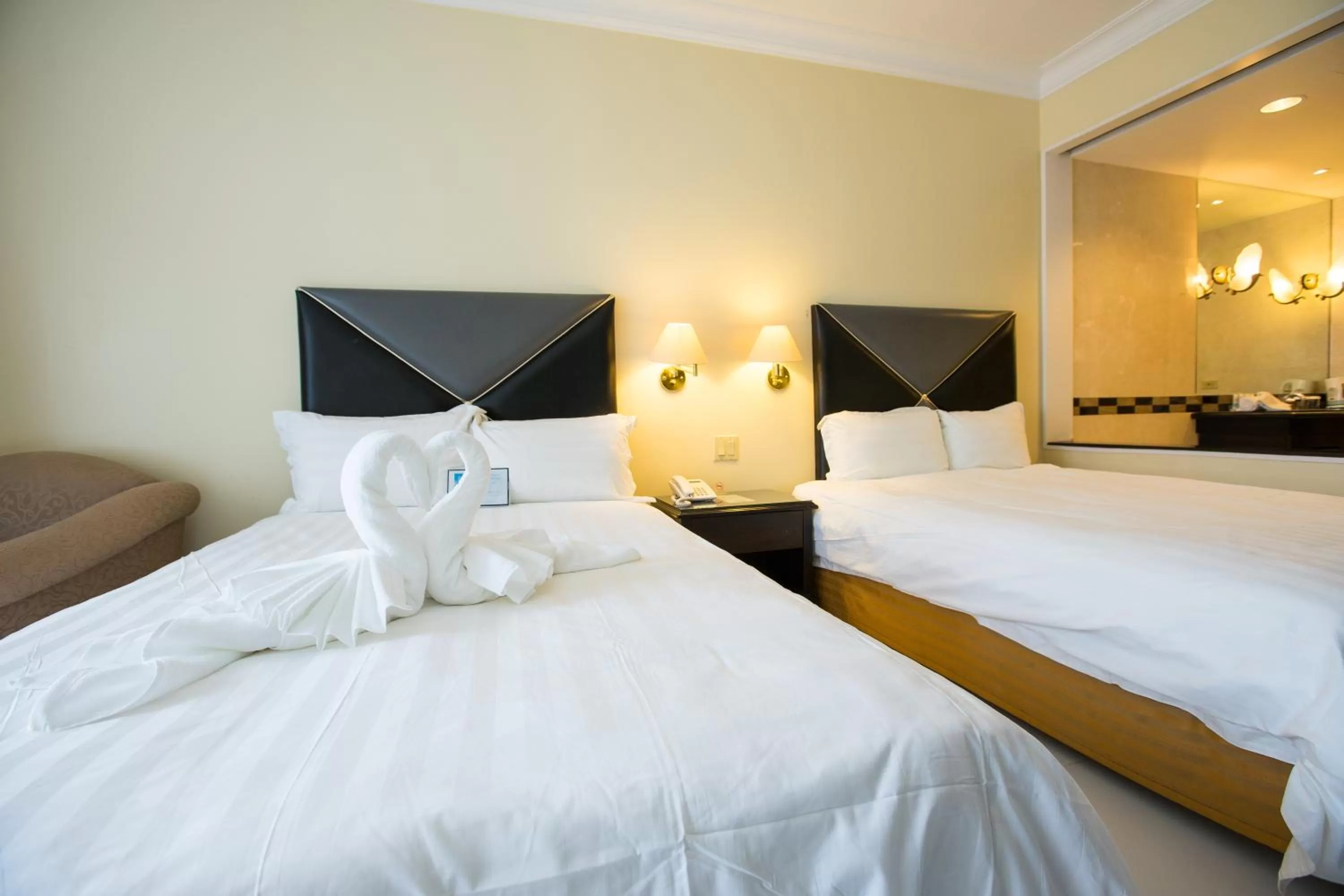 Twin Room with Partial Ocean VIew in Royal Orchid Hotel Guam