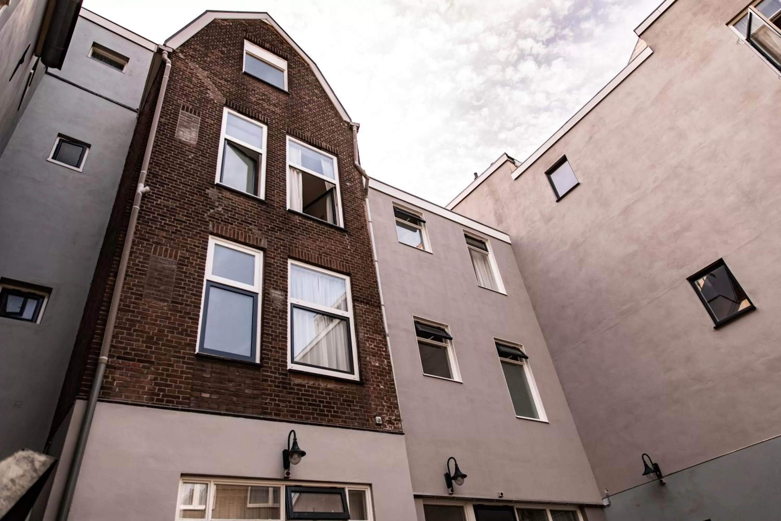 Comfort Family Room in Ambassador City Centre Hotel