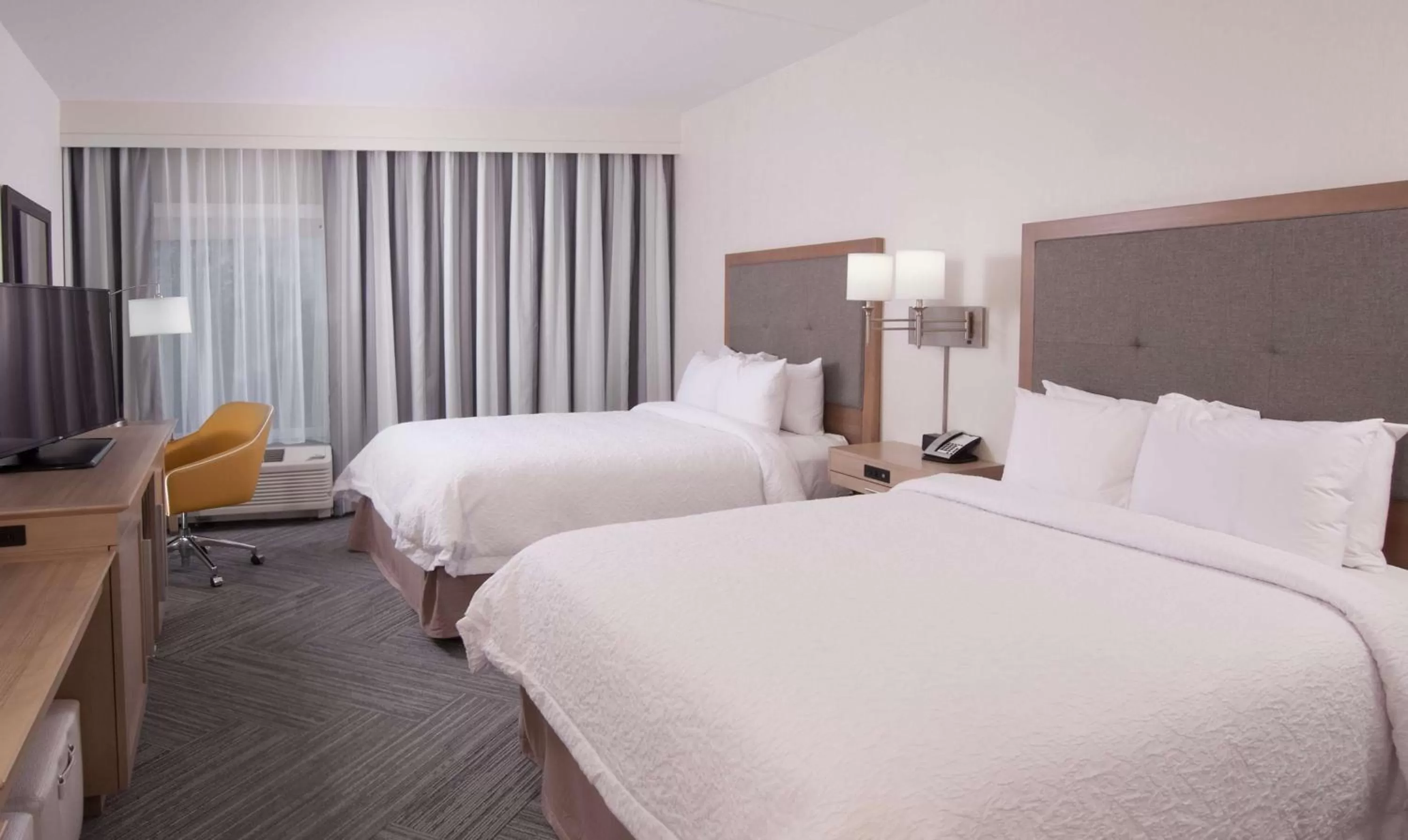 Queen Room with Two Queen Beds - Hearing Access/Non-Smoking in Hampton Inn & Suites by Hilton Augusta-Washington Rd