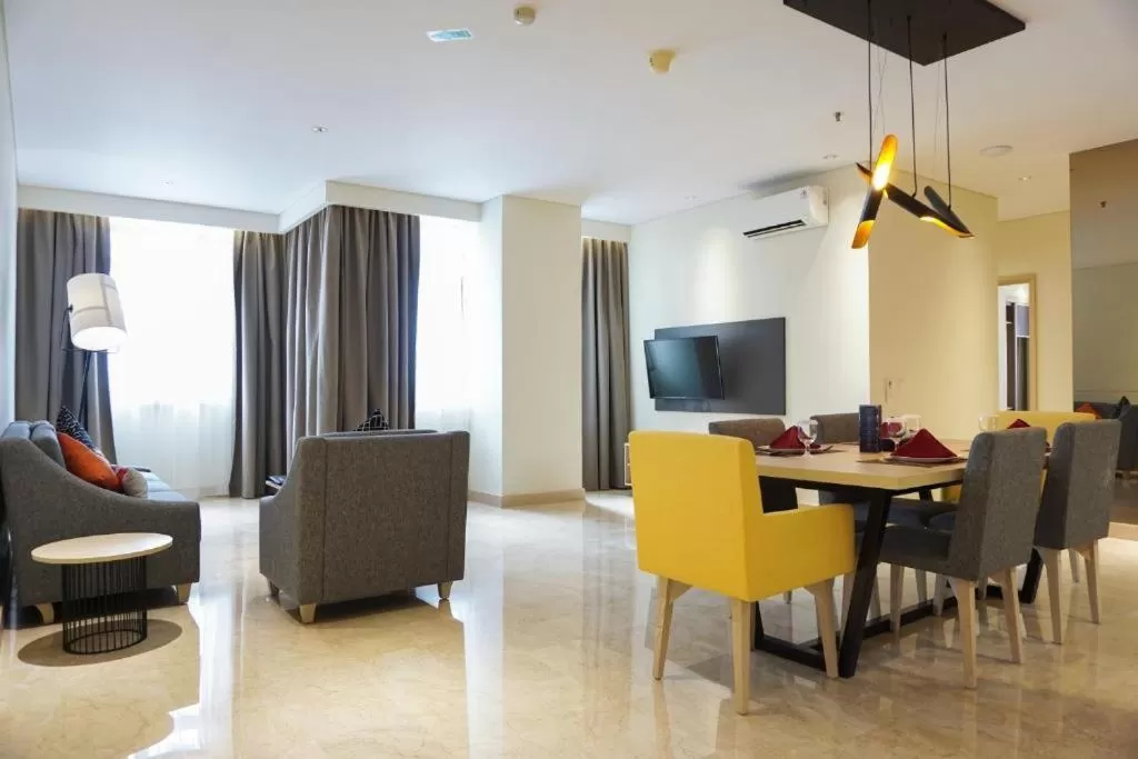 Marvelous Suites Room in Midtown Residence Simatupang Jakarta