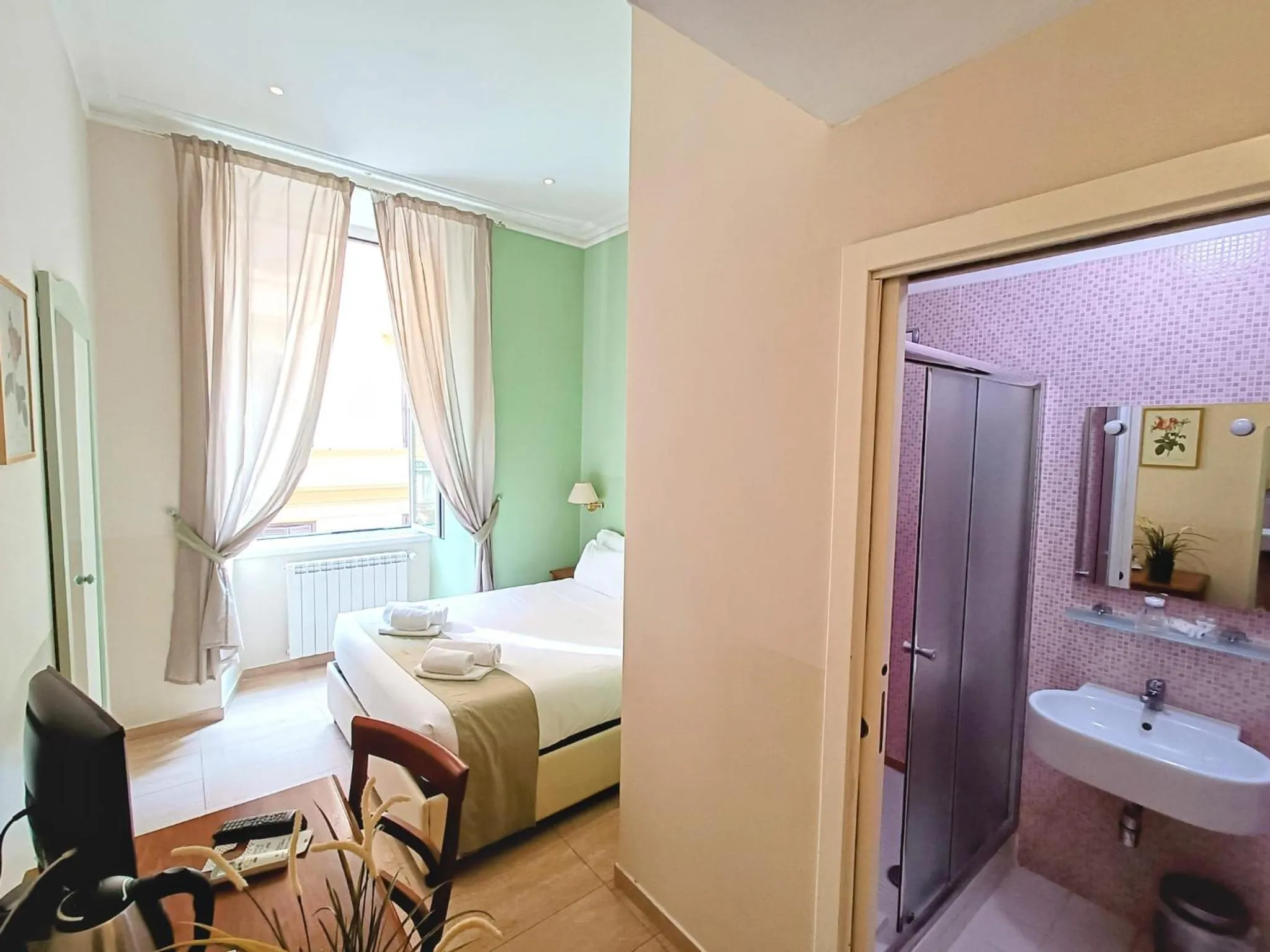 Double Room in Roman Terrace