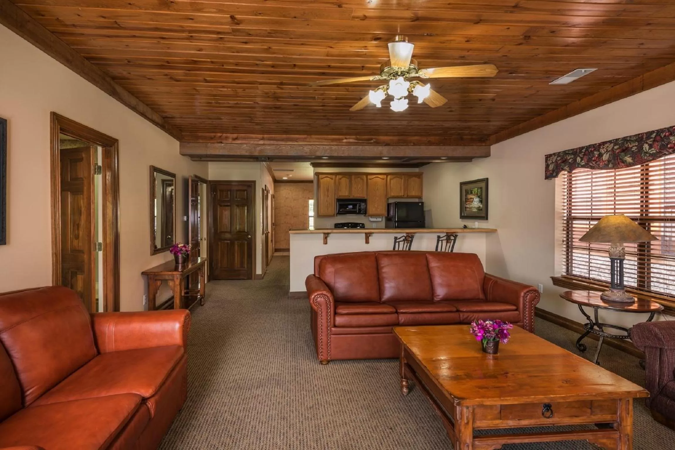 Deluxe One-Bedroom Villa with Sofa Bed in Westgate Branson Woods Resort