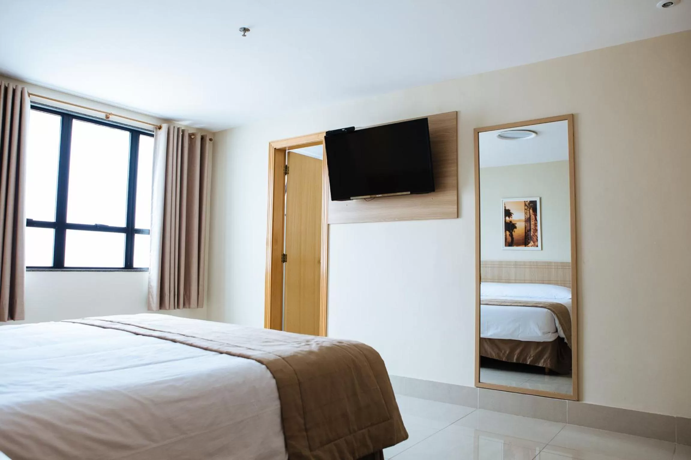 Superior Room in Elegance Praia Hotel