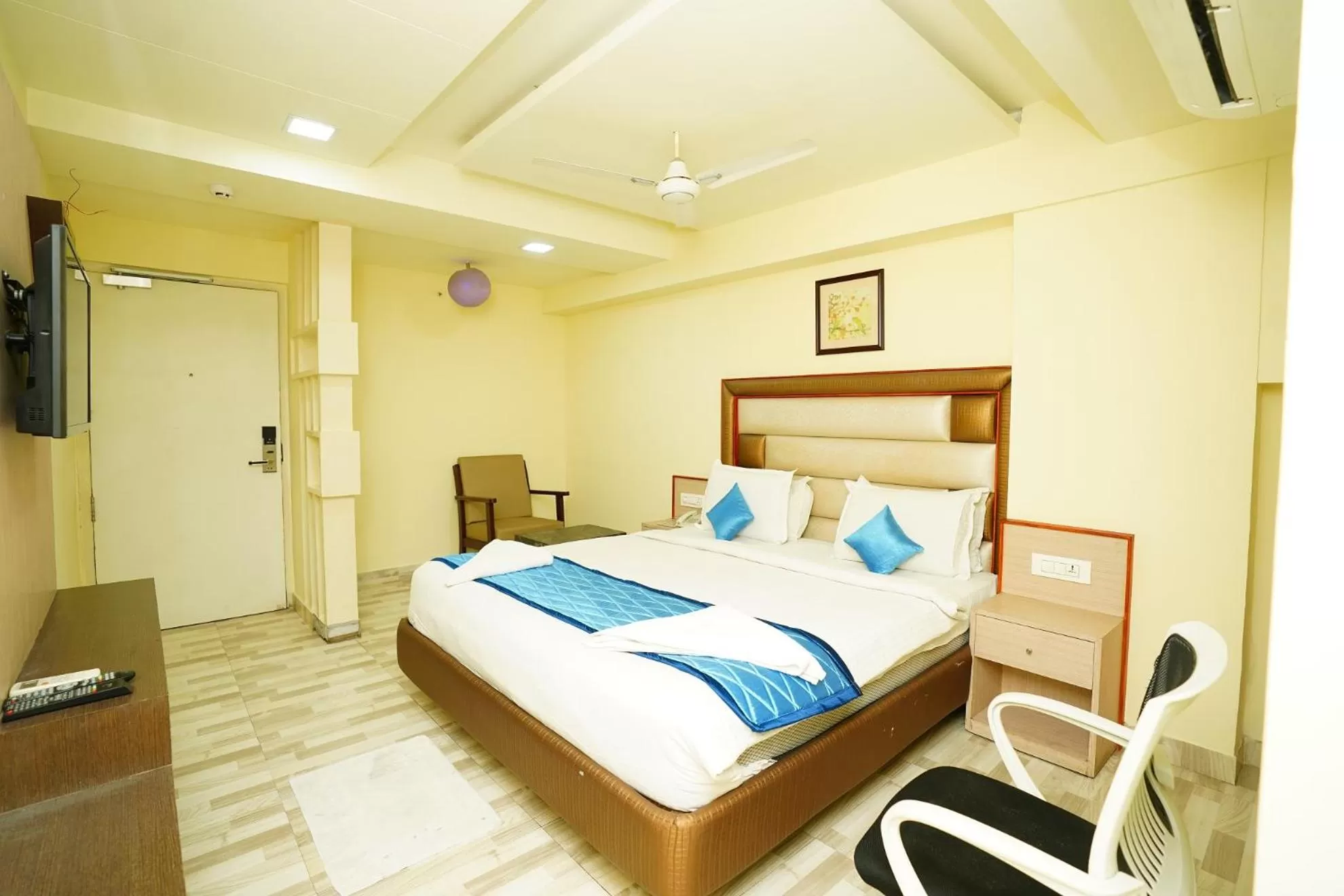 Deluxe Room - single occupancy in Hotel SK Riverfront