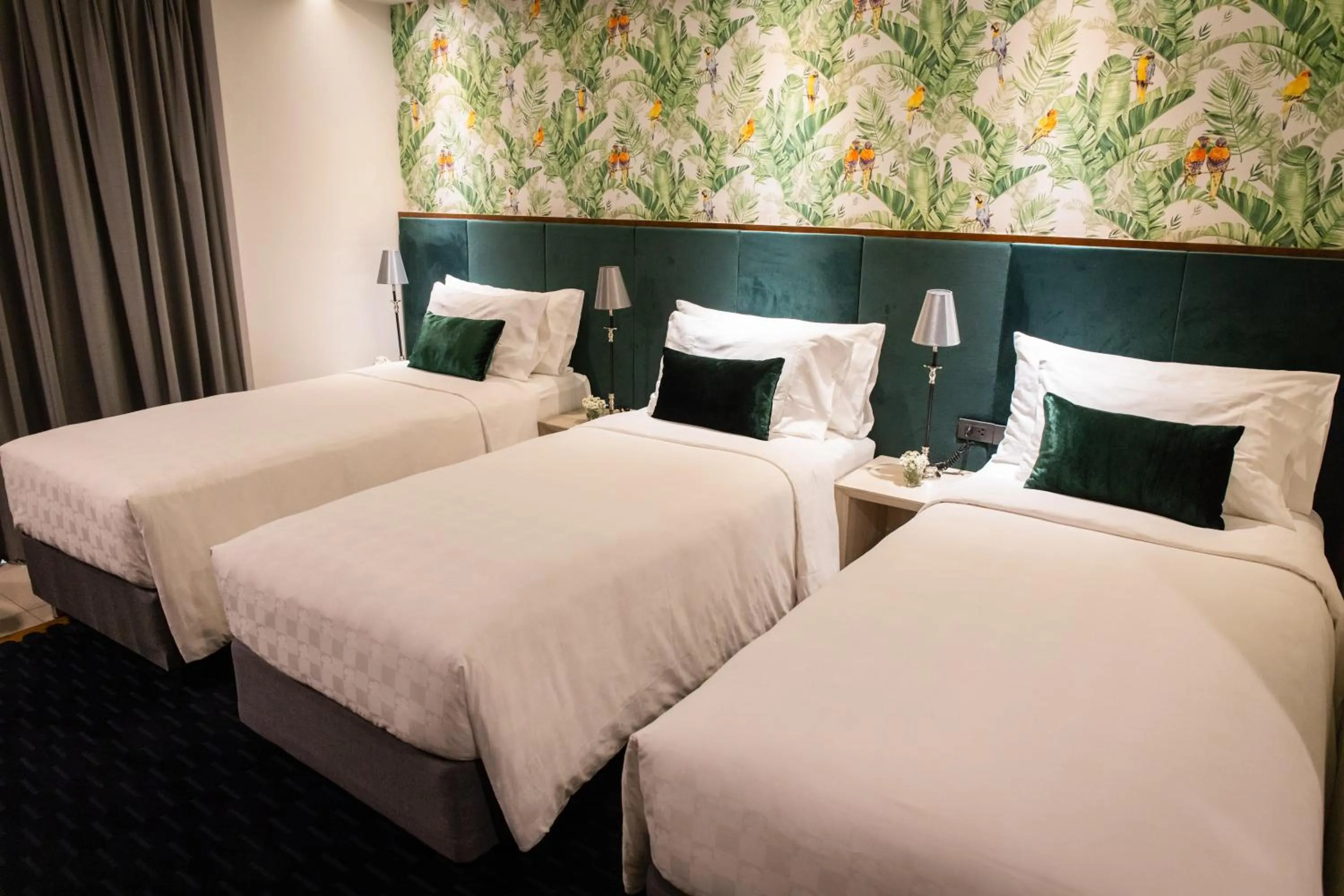 Triple Room in Hotel Clover Asoke - SHA Extra Plus