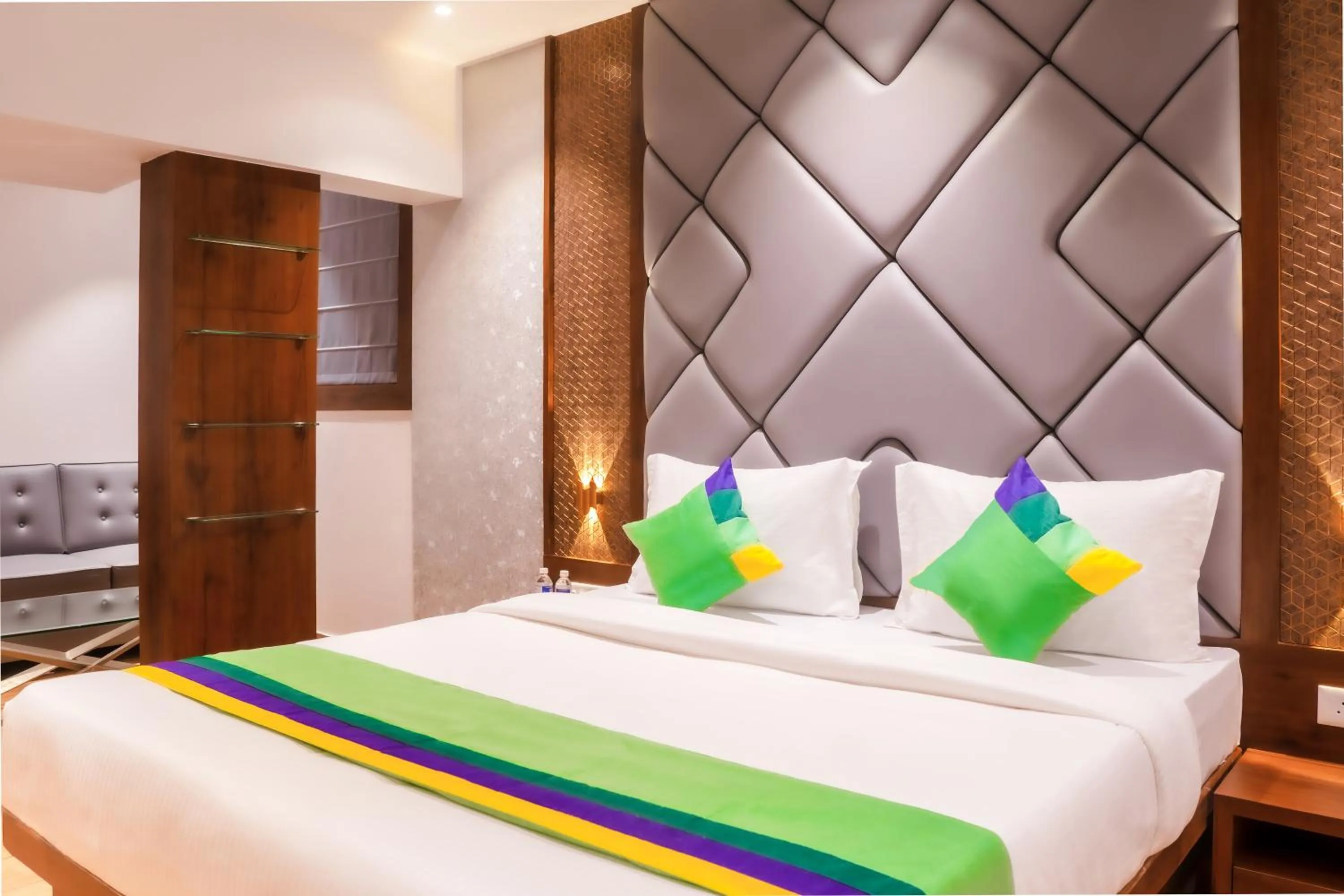 Superior Double Room - single occupancy in Treebo Serenity Inn, Koregaon Park