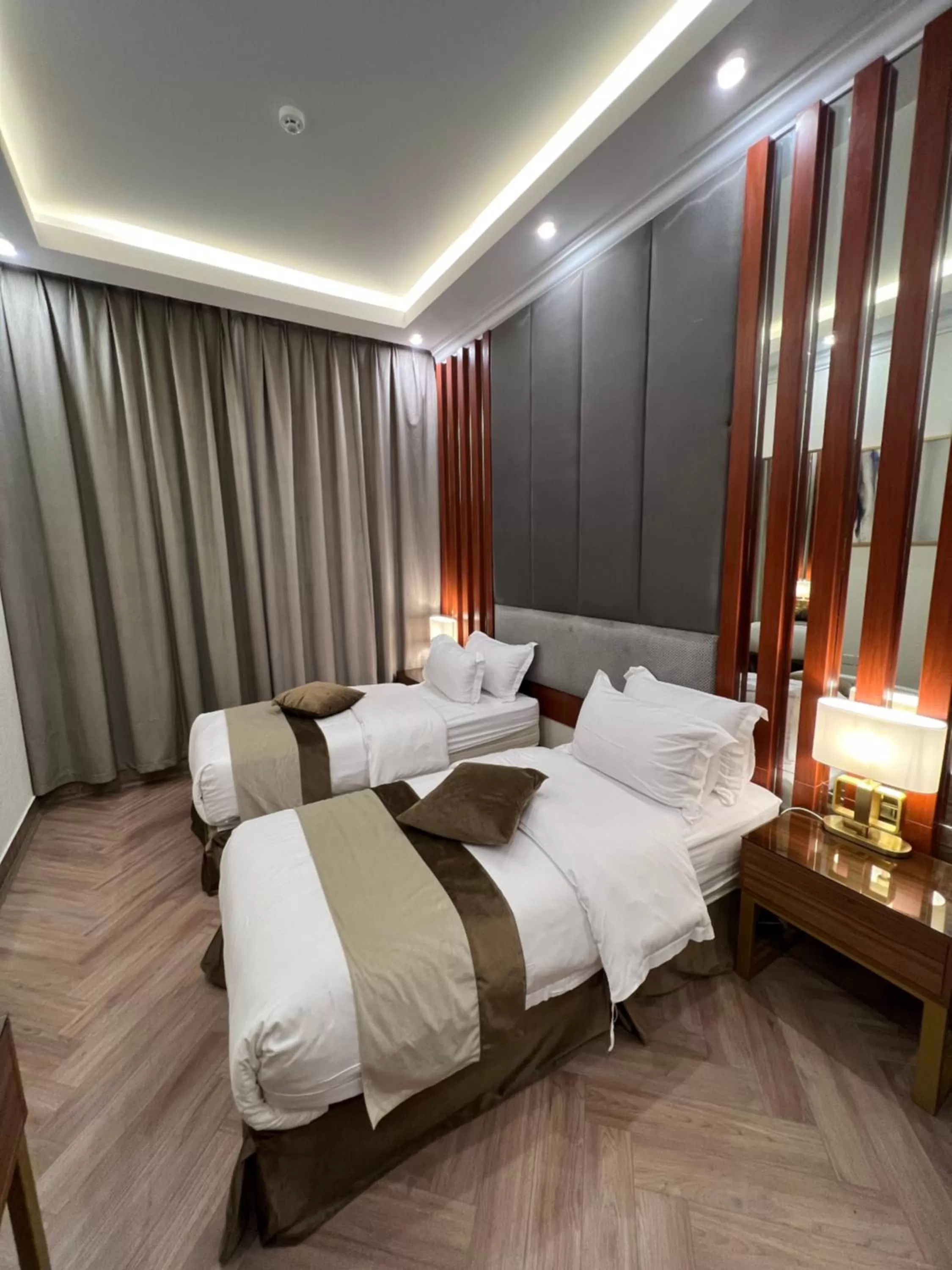 Small Twin Room in Smayah Hotel