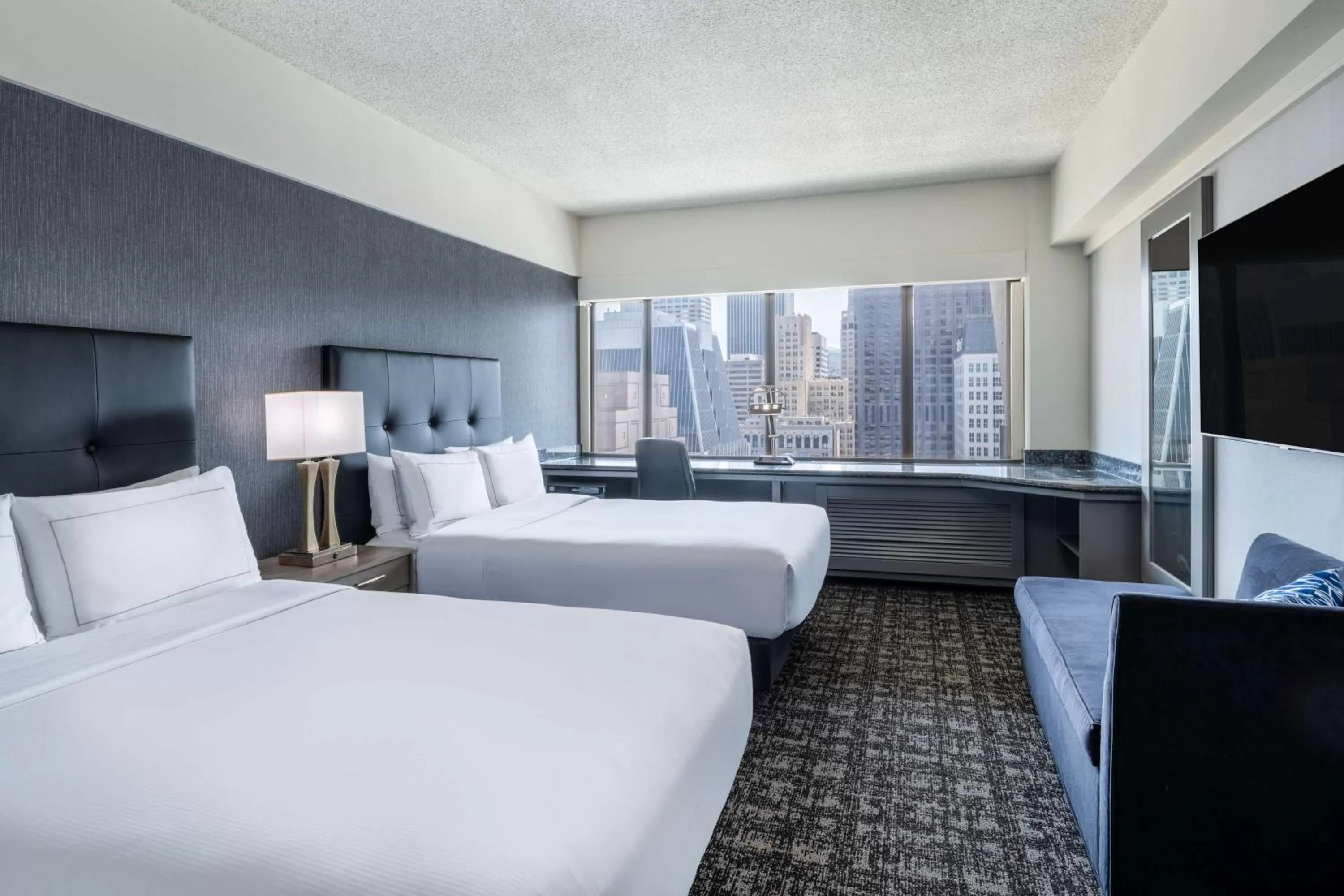 Deluxe Double Room with Two Double Beds and City View in Hilton San Francisco Financial District