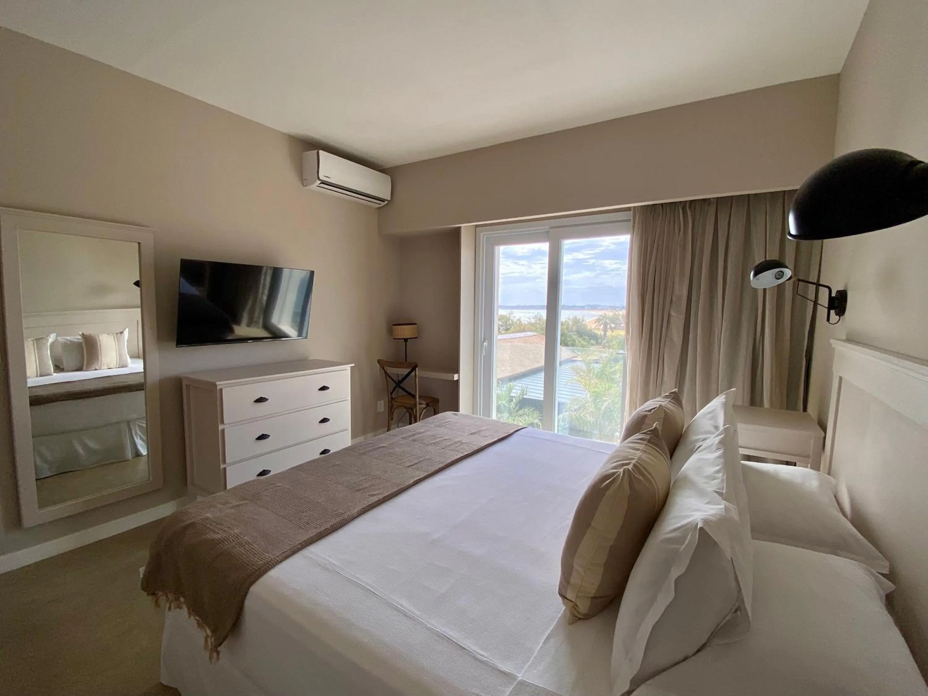 Superior Double Room in Serena Hotel - Punta del Este - Unico sobre la Playa