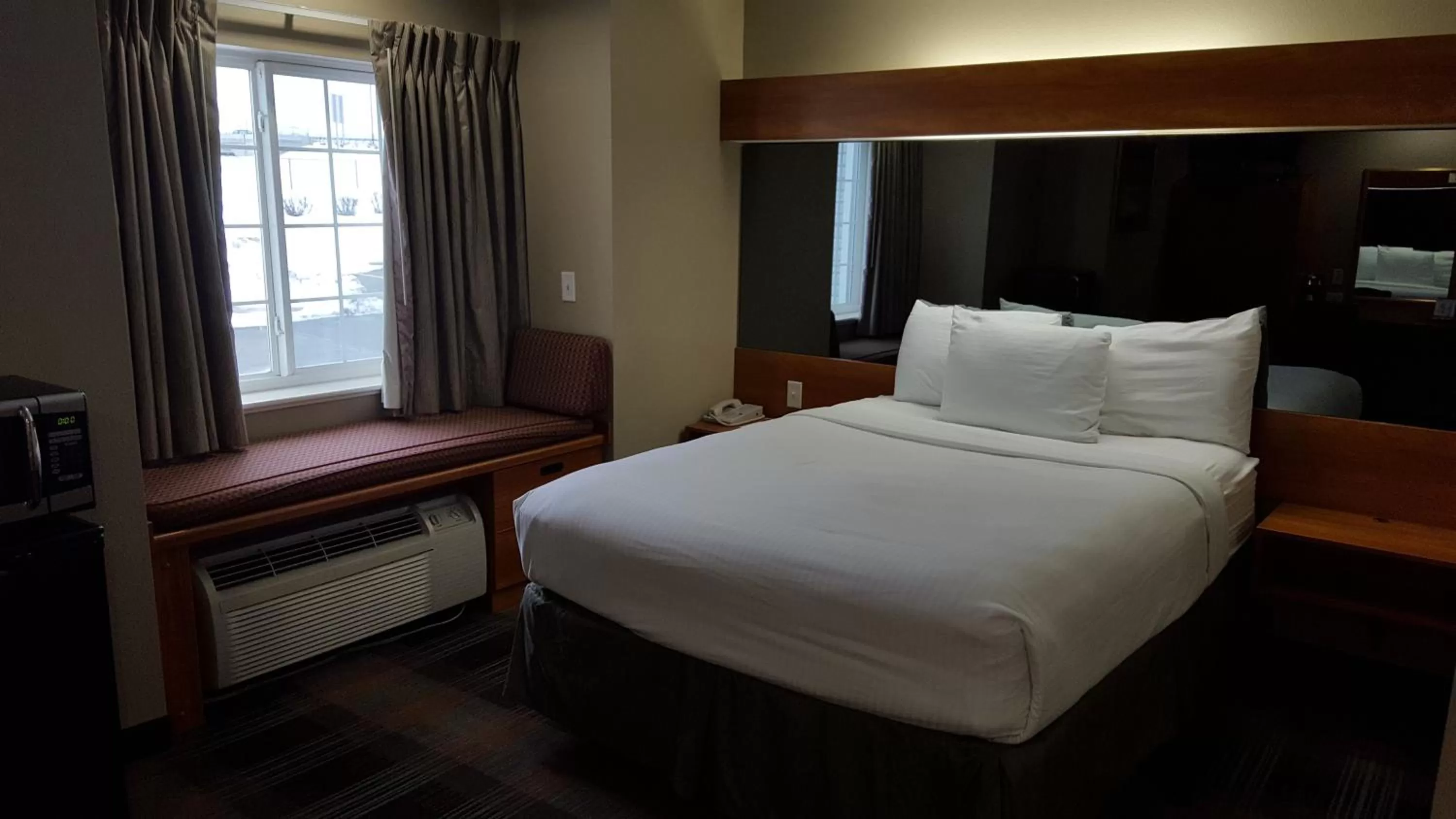 Queen Room - Disability Access/Non-Smoking in Microtel Inn & Suites by Wyndham Bozeman