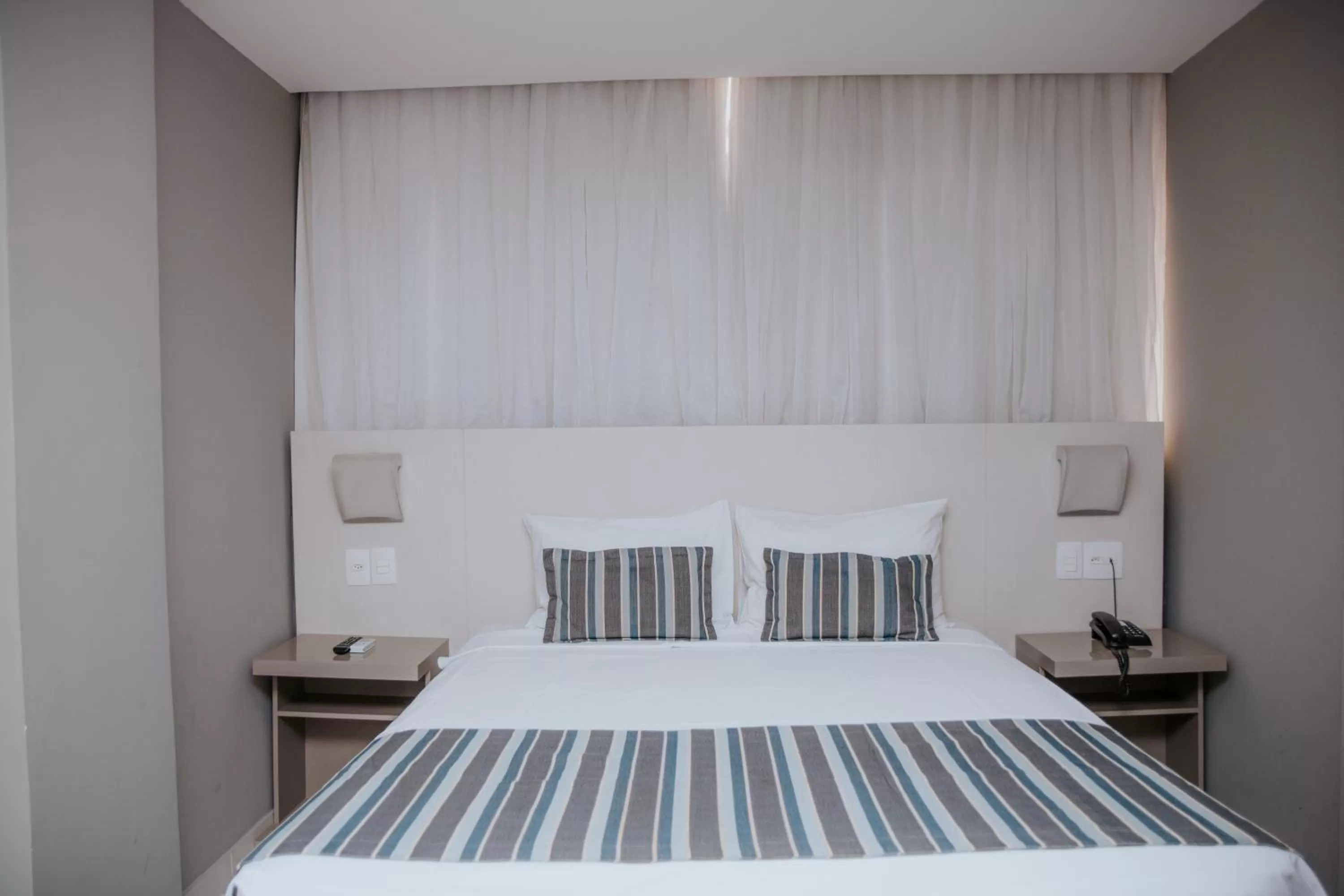 Budget Double Room in Rede Andrade Lapa