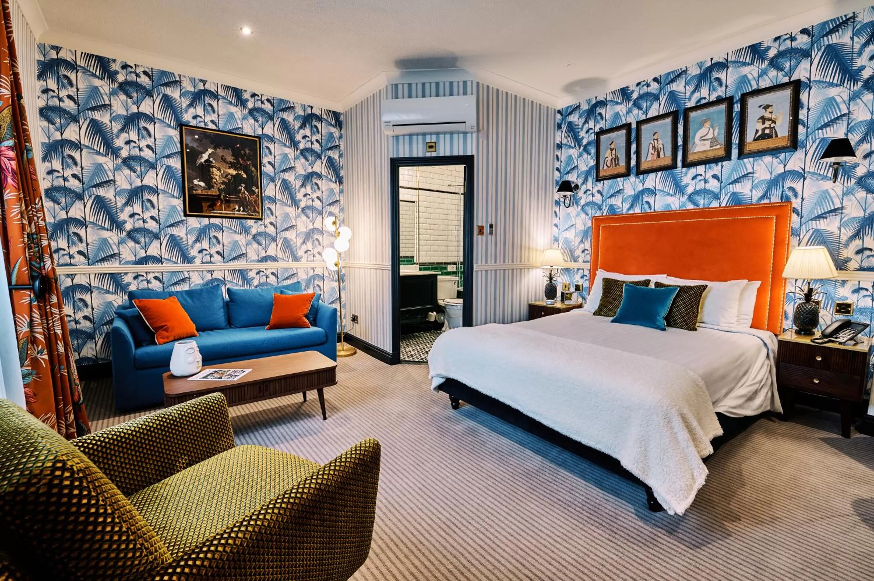 Deluxe Family Room in Bedford Swan Hotel and Thermal Spa