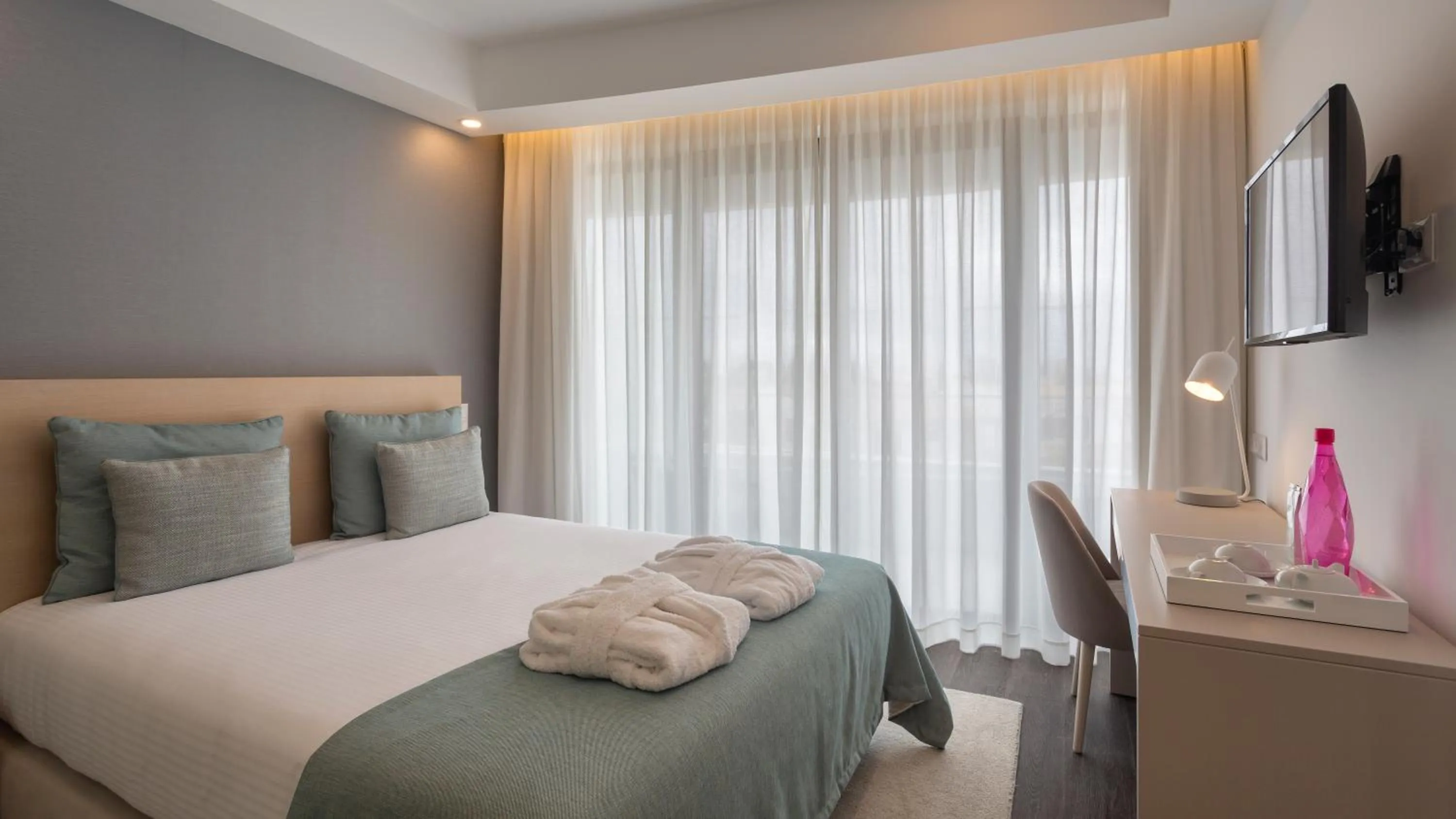 Standard Double or Twin Room with Spa Access in Longevity Health & Wellness Hotel - Adults Only