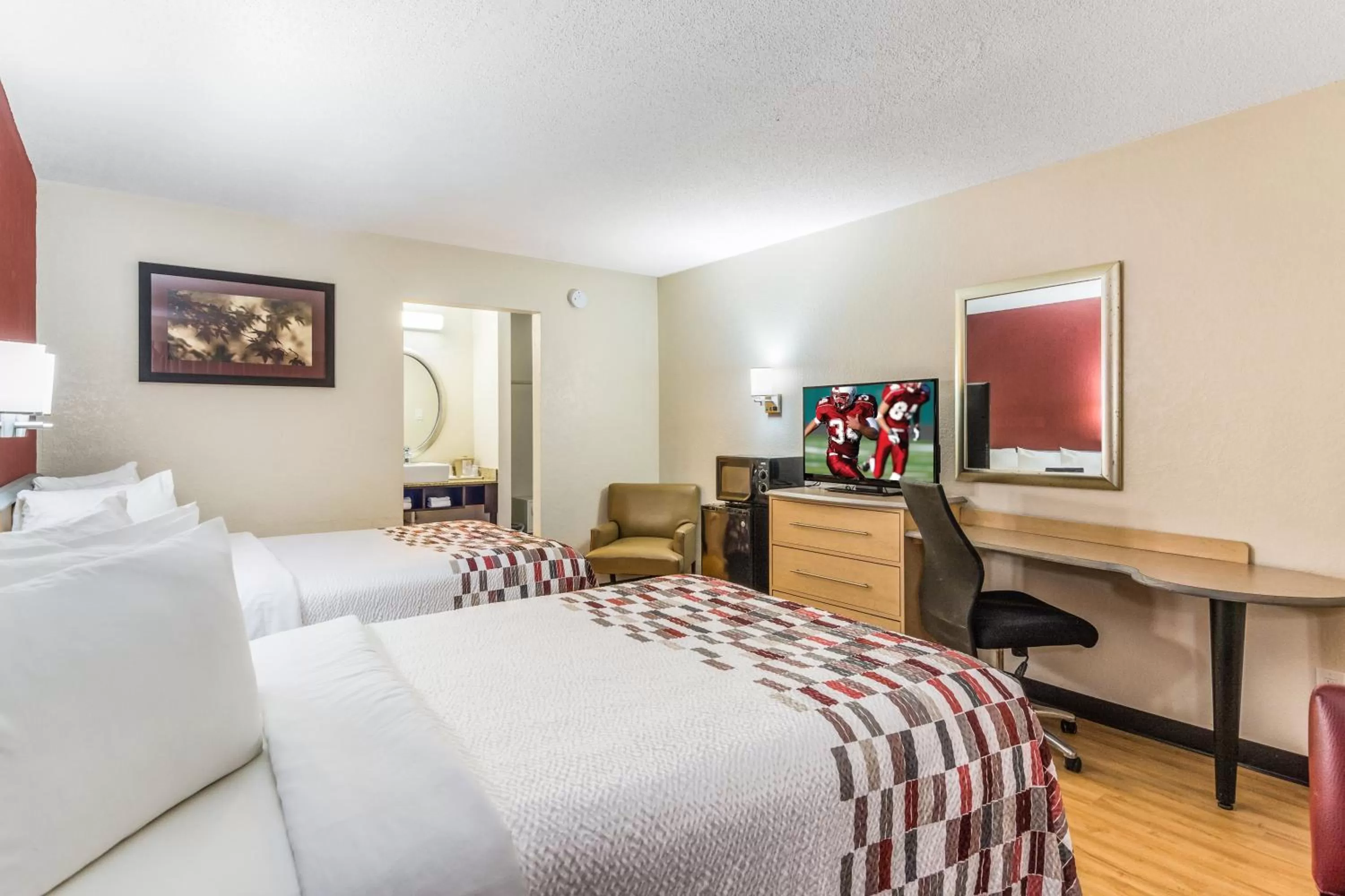 Double Room with 2 Double Beds - Disability Access - Non-Smoking in Red Roof Inn Williamsburg