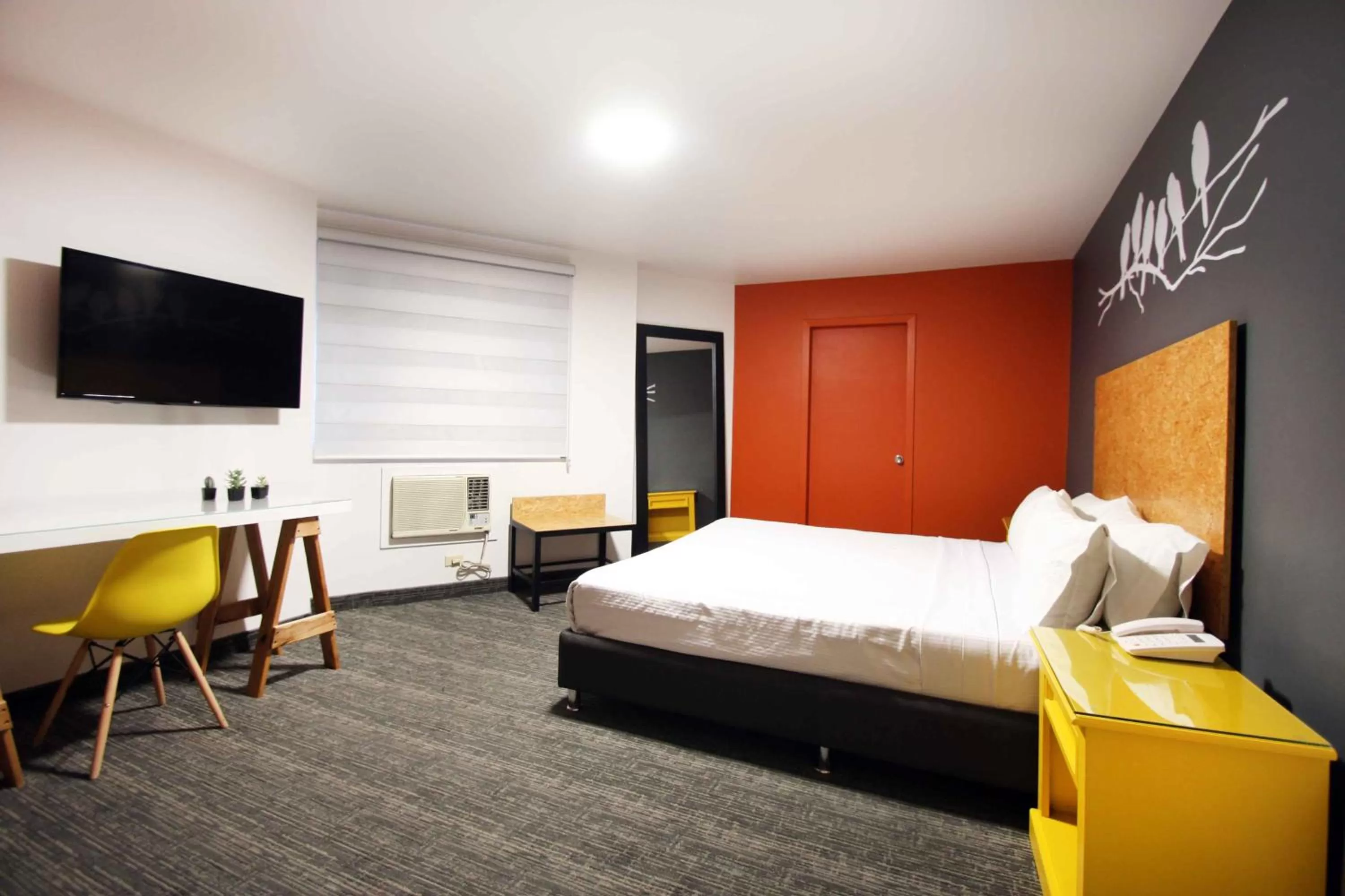 Executive Queen Room in B my Hotel