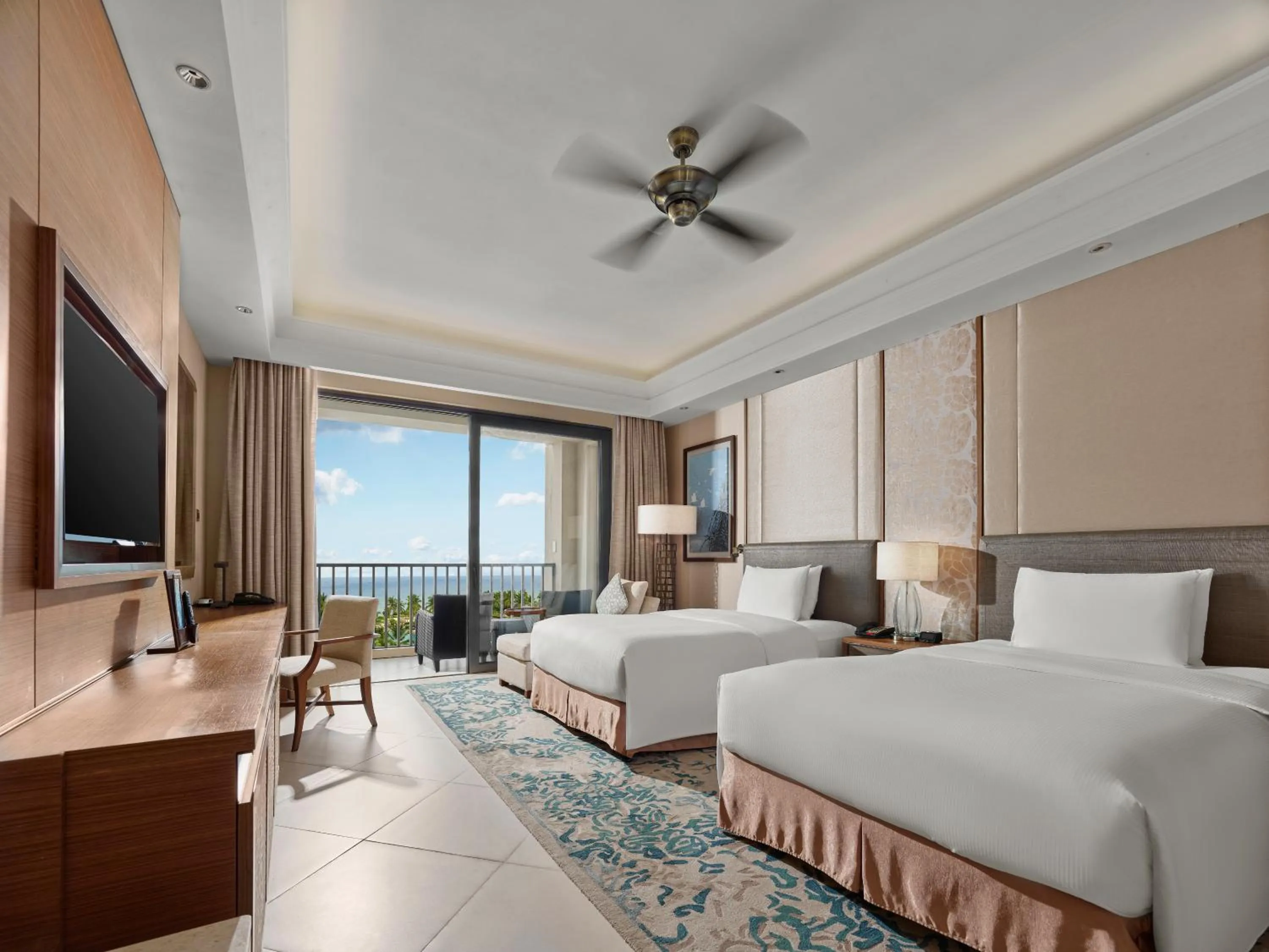 Executive Twin Room with Sea View in Hilton Haikou Meilan - Beachfront Hotel