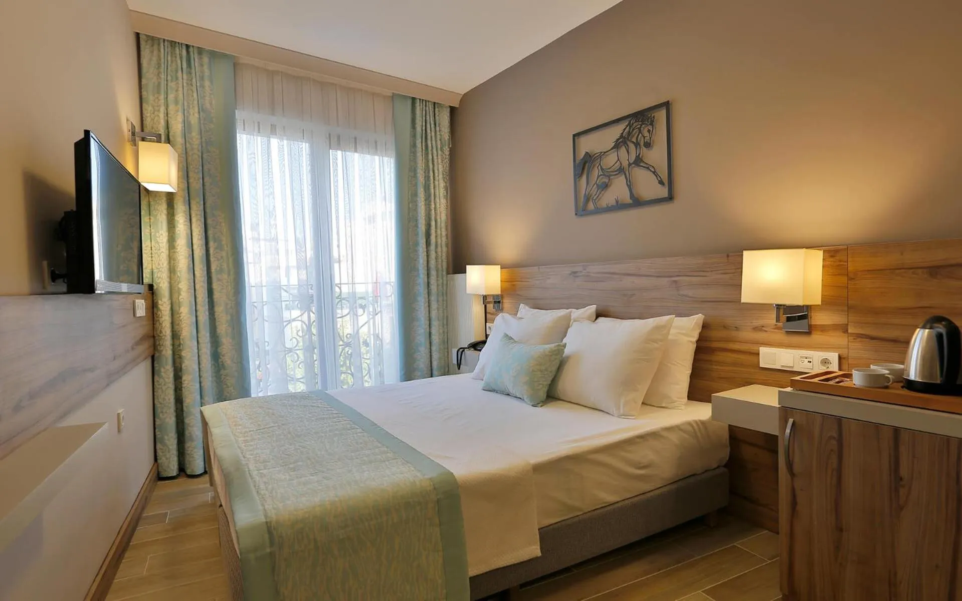 Standard Double Room in Kule Hotel