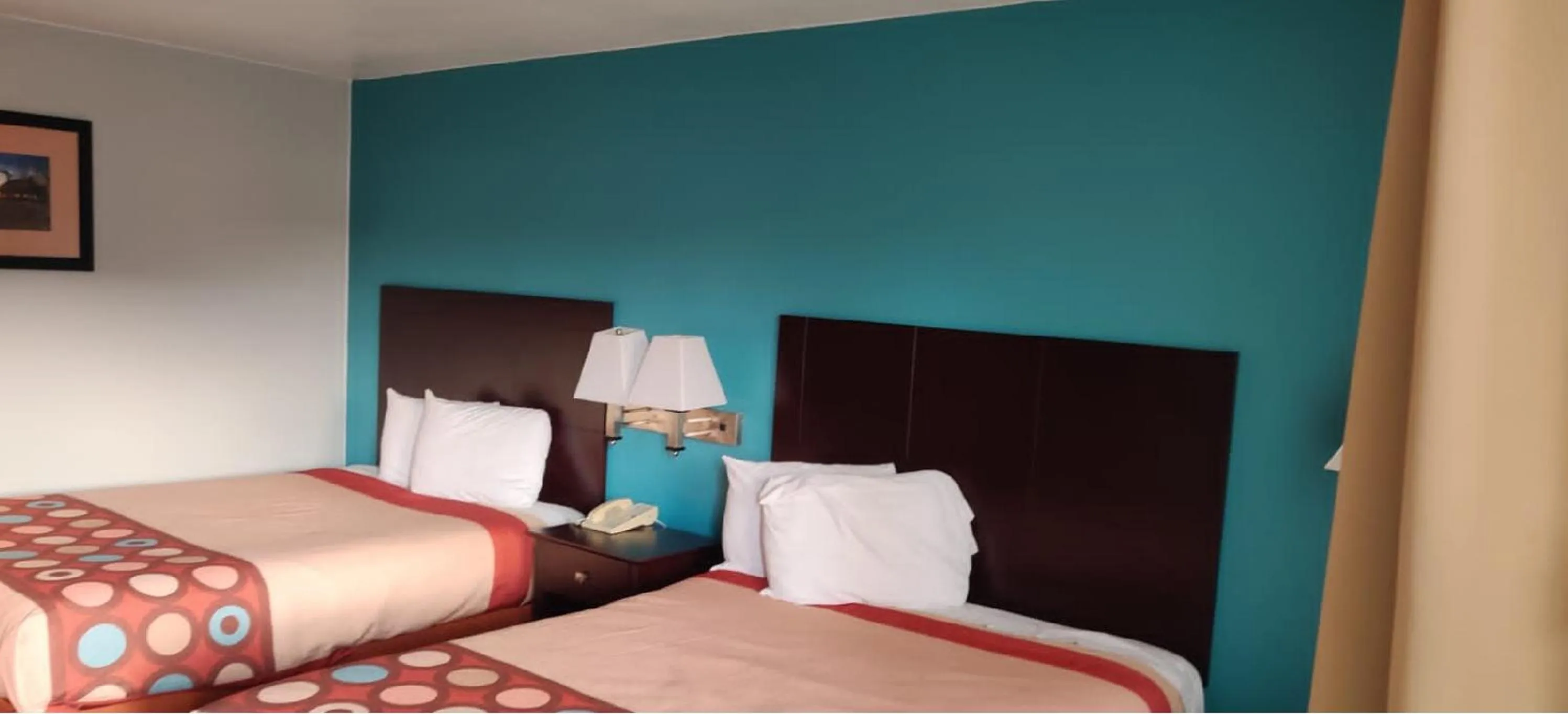 Queen Room with Two Queen Beds - Non-Smoking in FairBridge Inn Express Stuttgart