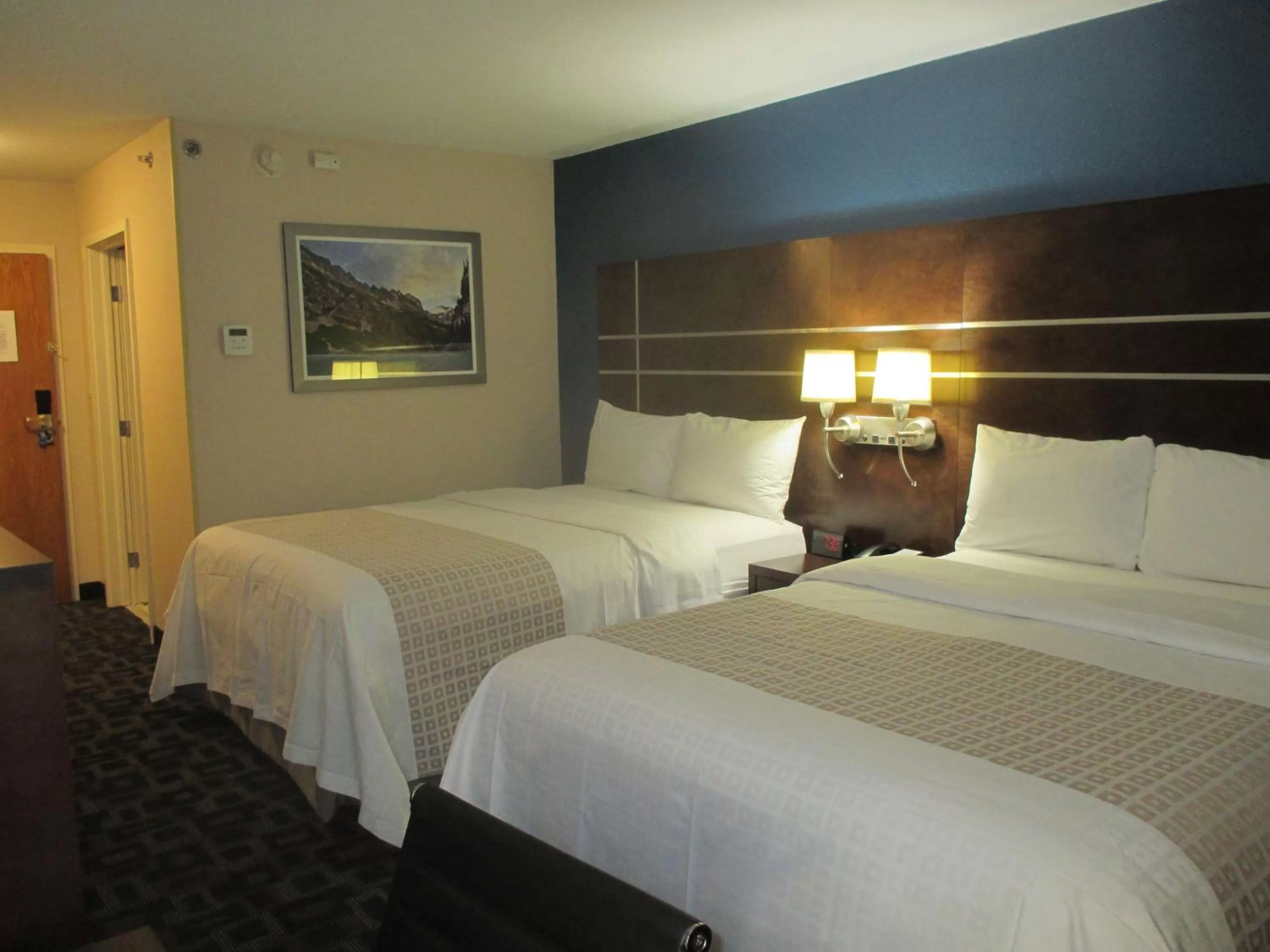Queen Room with Two Queen Beds - Non-Smoking in Best Western Benton Harbor – St. Joseph