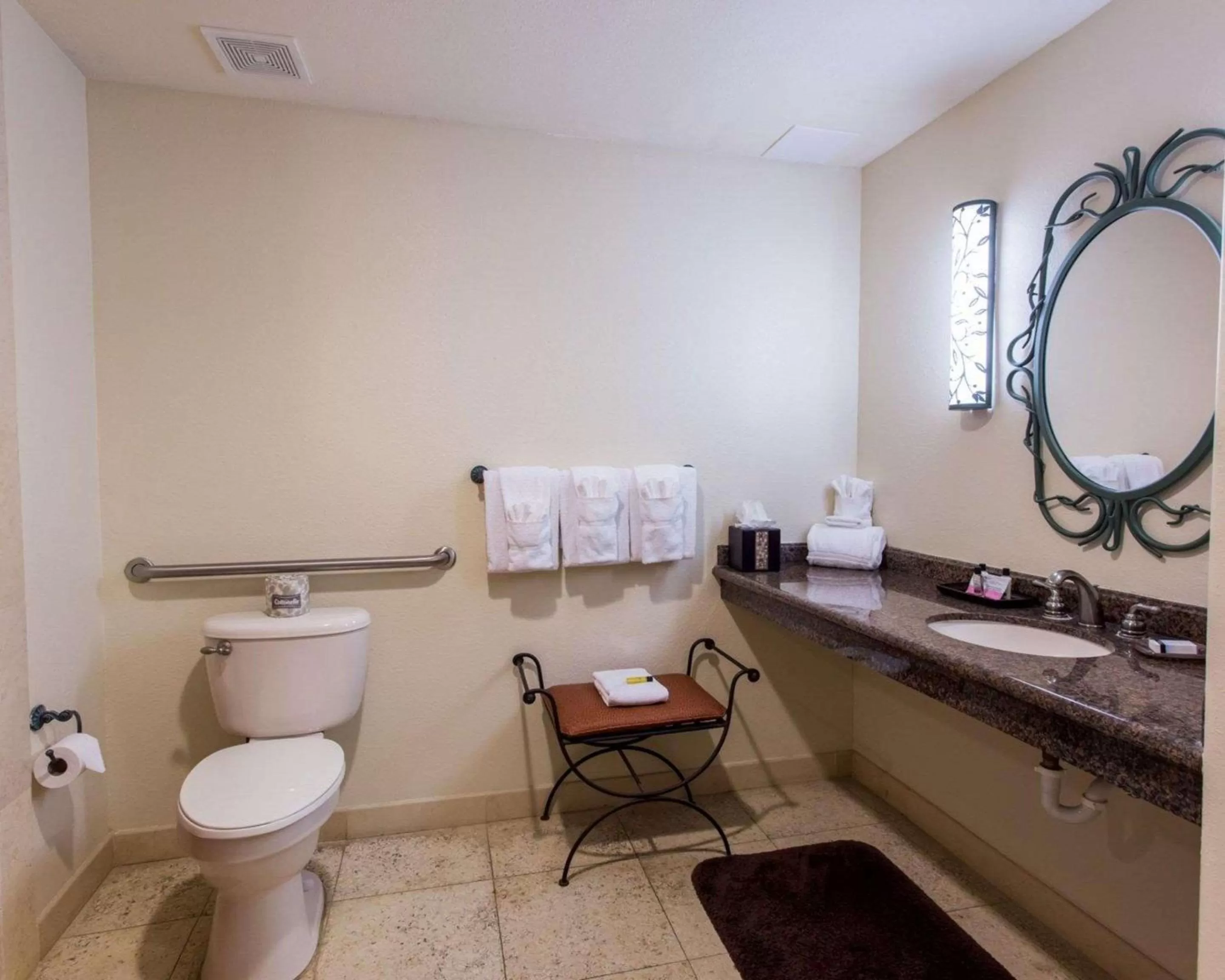 King Room Partial Ocean View and Spa Bath in Castillo Real, Ascend Hotel Collection