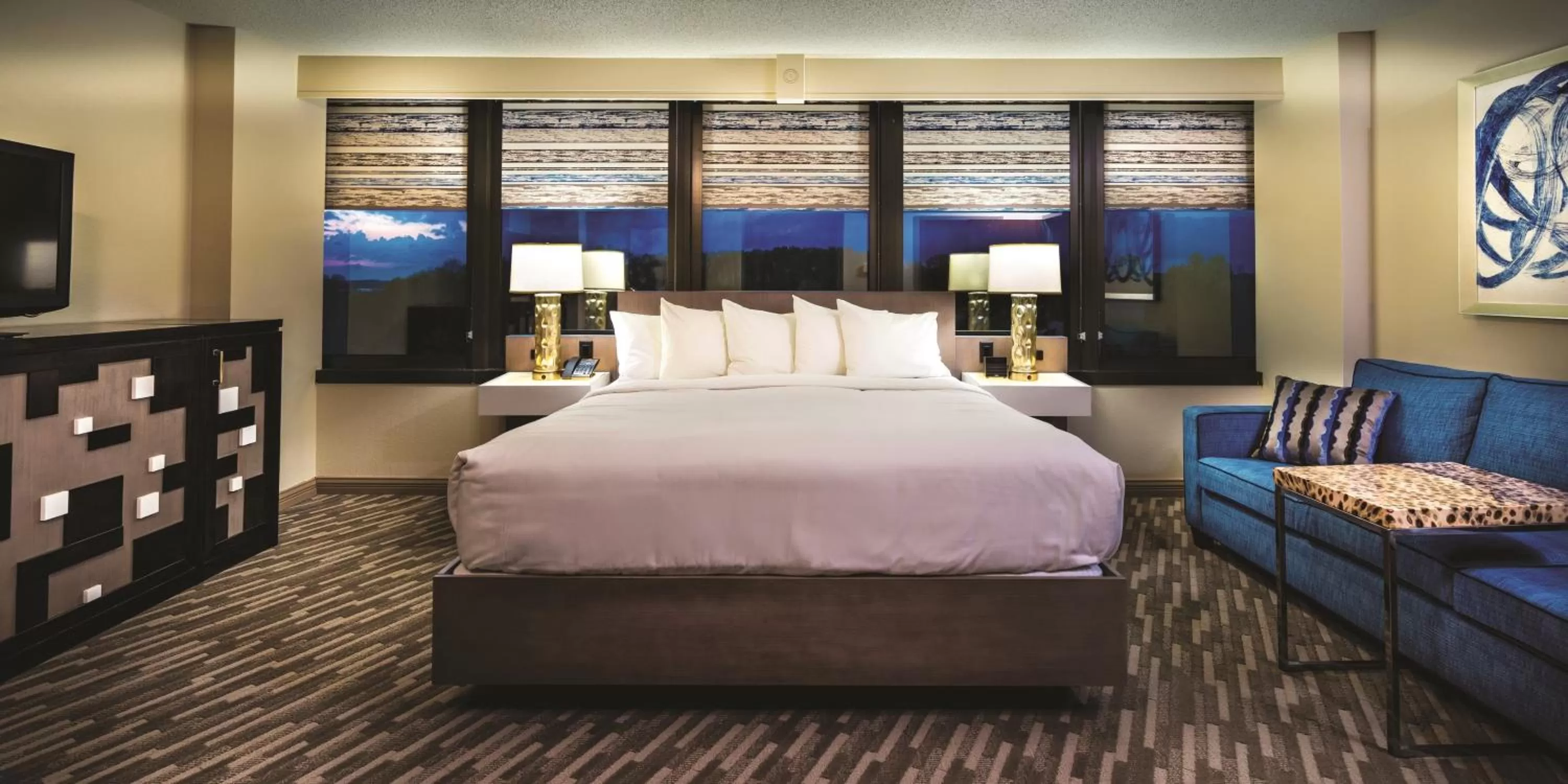 Deluxe King Room in Grand Traverse Resort and Spa