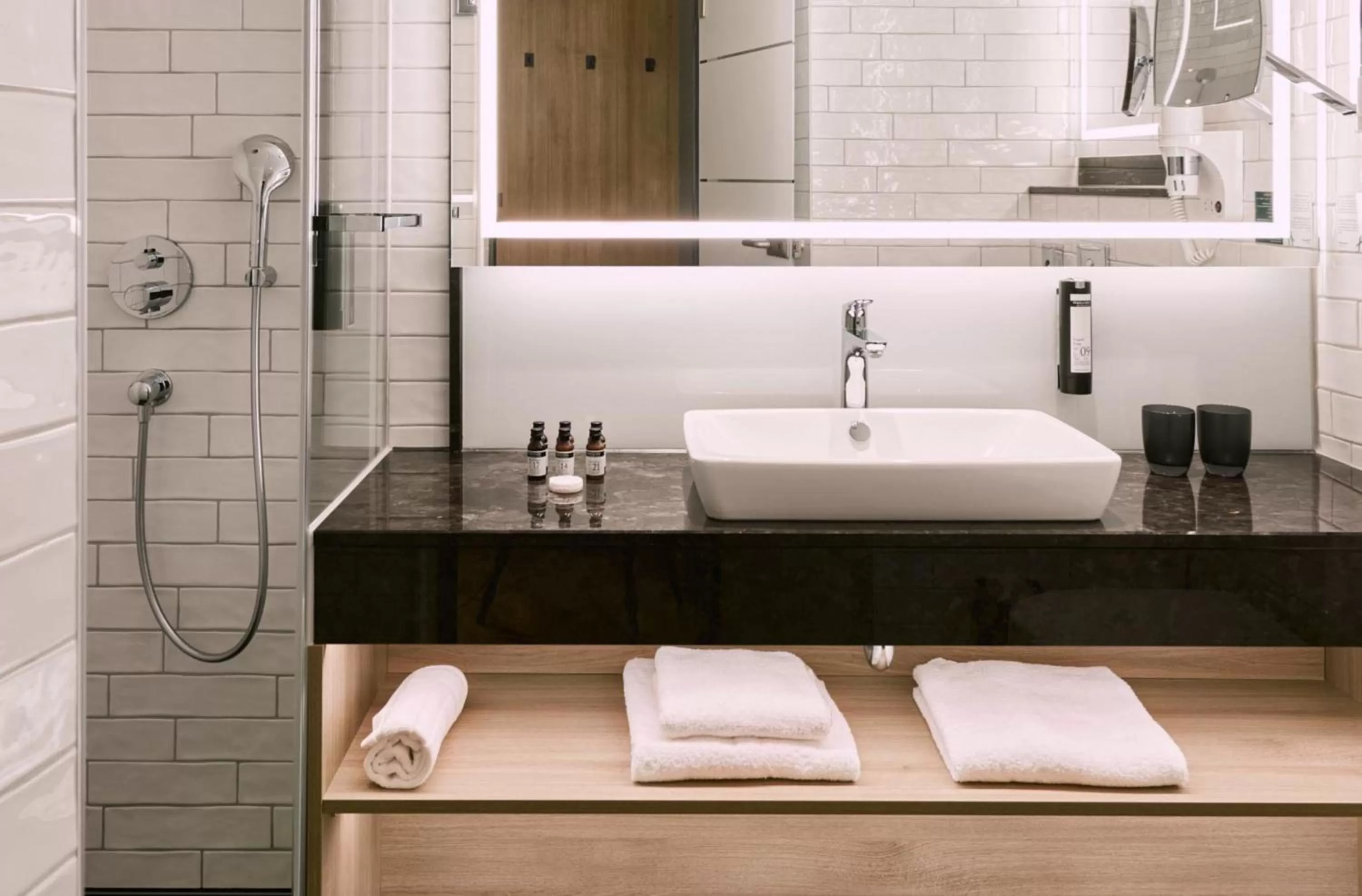 Premium King Room in Holiday Inn - Osnabrück by IHG