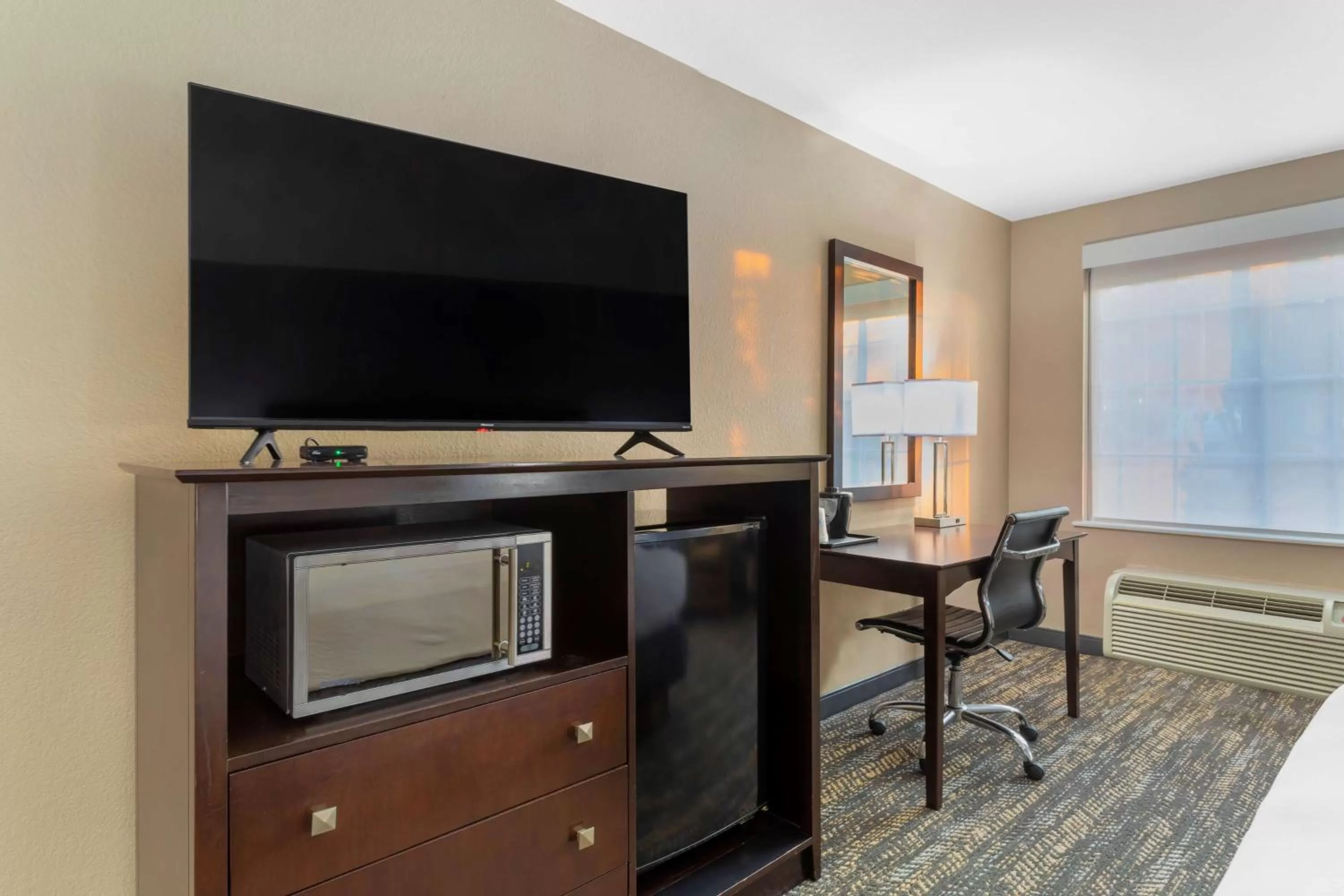 King Room - Non-Smoking in Best Western Natchitoches Inn