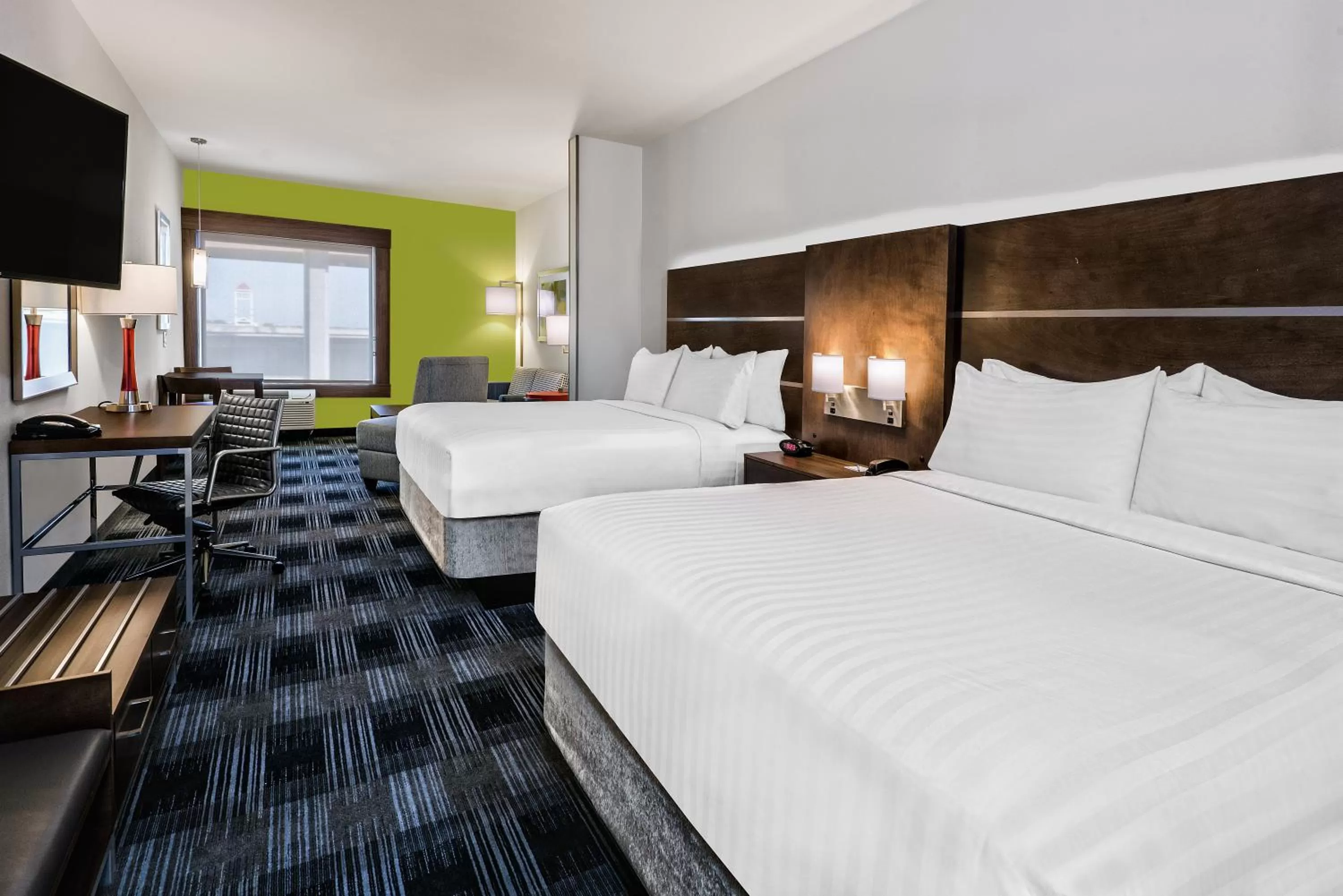 Suite - Only Hearing Accessible in Holiday Inn Express & Suites Austin - Round Rock Area by IHG