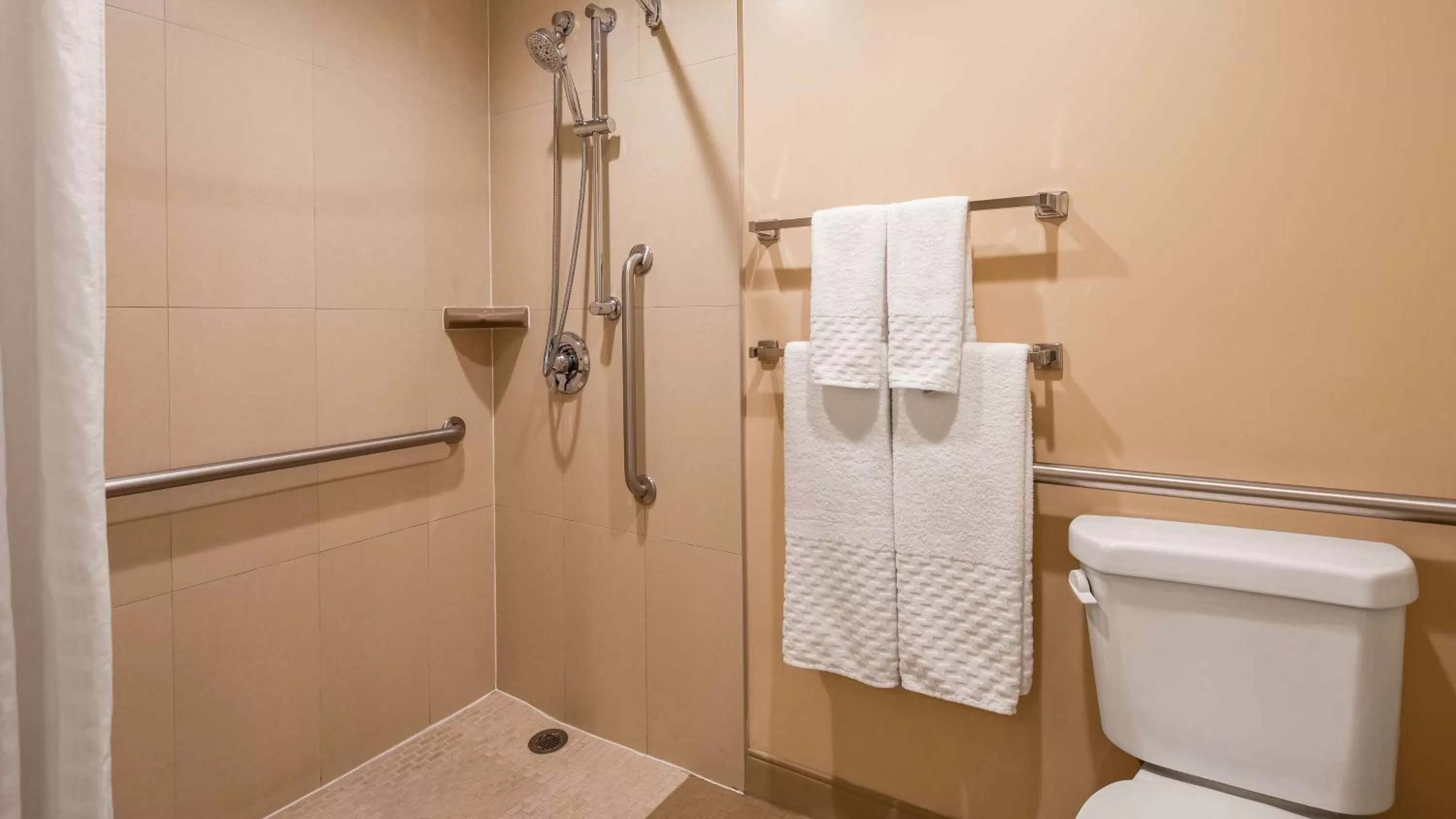 King Room with Roll-In Shower - Disability Access in Best Western Plus West Covina Inn