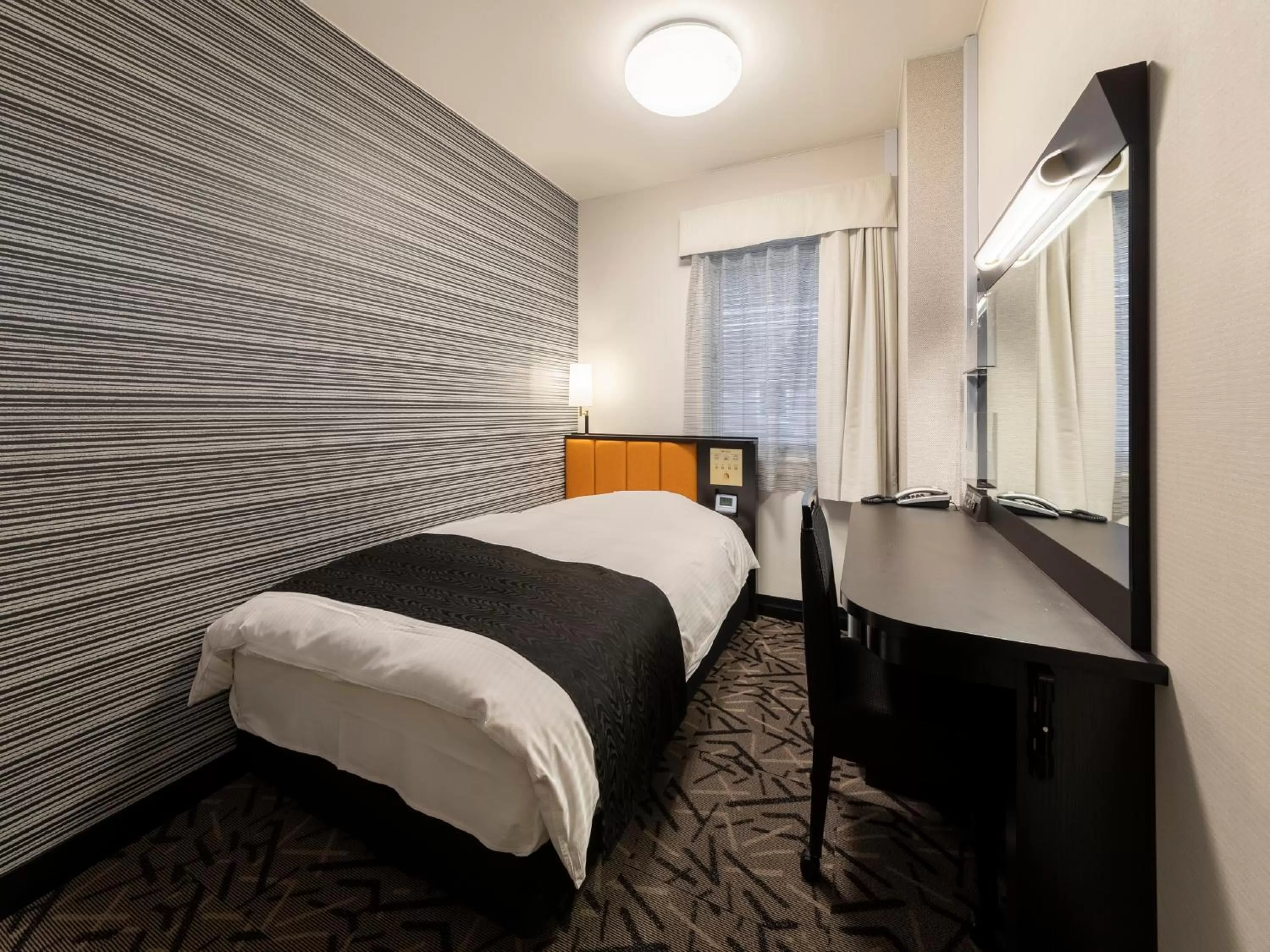 Double Room with Small Double Bed - single occupancy - Breakfast Included - Non-Smoking in APA Hotel Kurashiki Ekimae