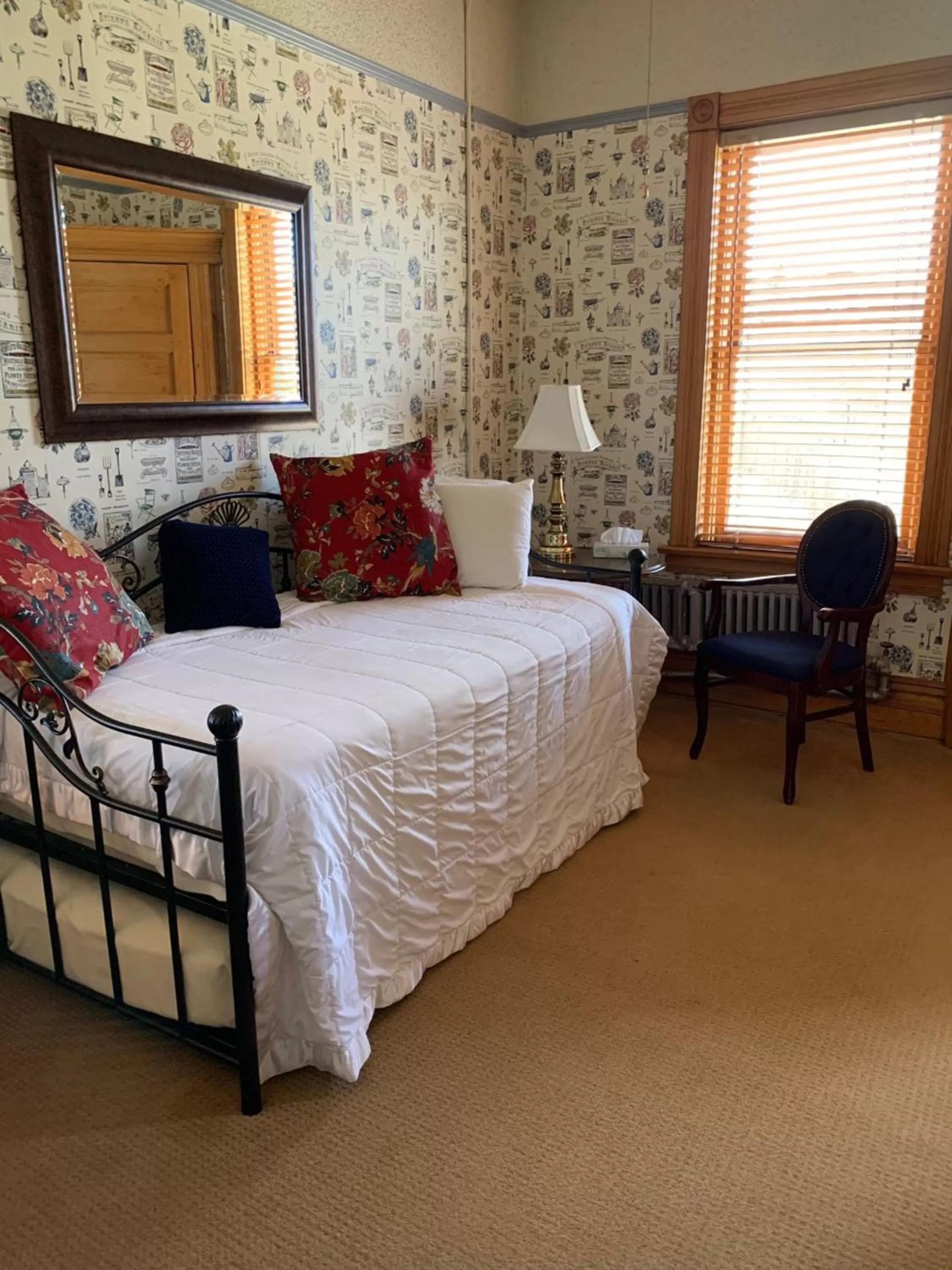 Deluxe King Suite in Hotel St Nicholas