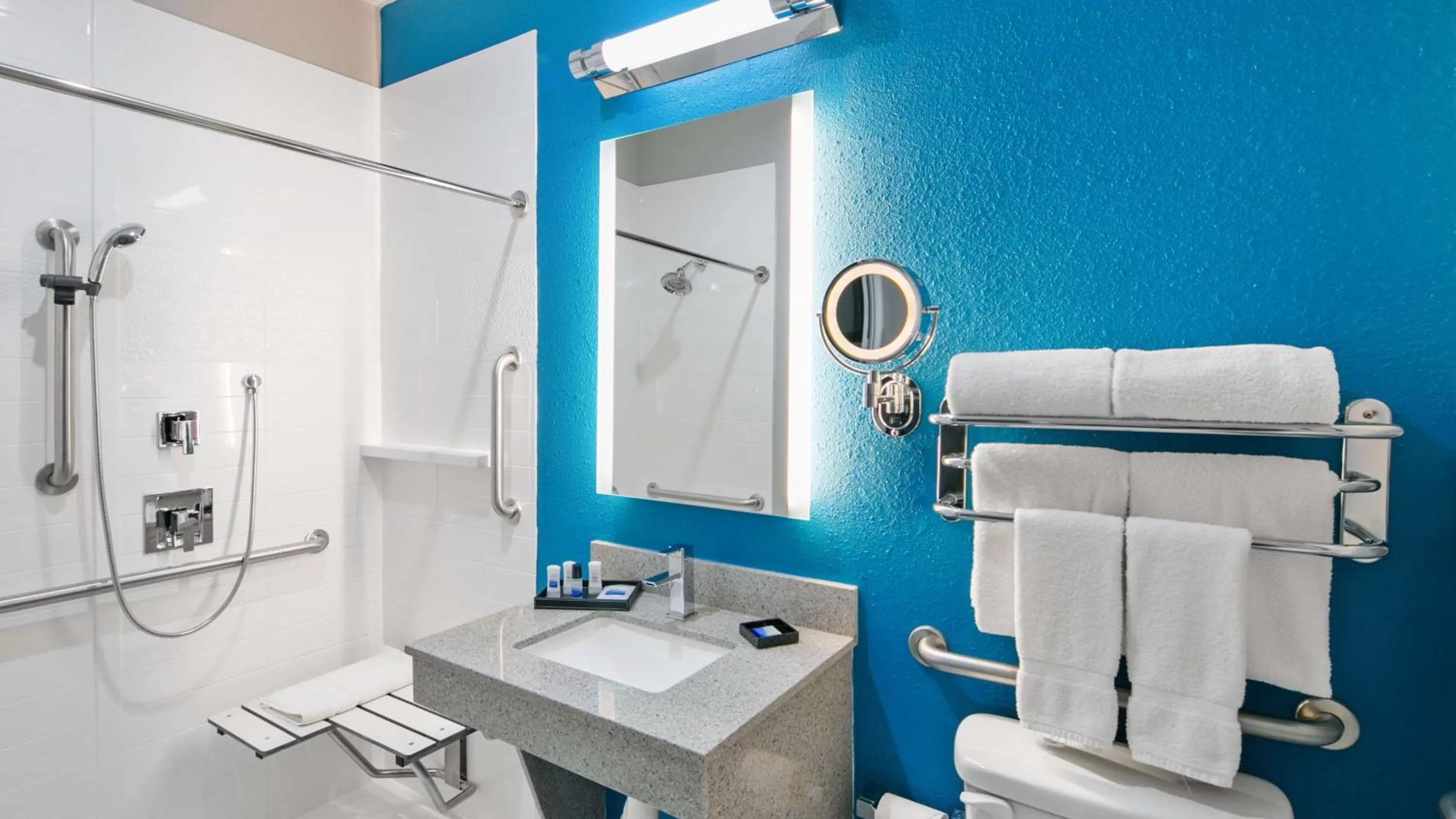 Queen Room with Two Queen Beds and Roll-In Shower - Mobility Access/Non-Smoking in Best Western Plus Houston Atascocita Inn & Suites