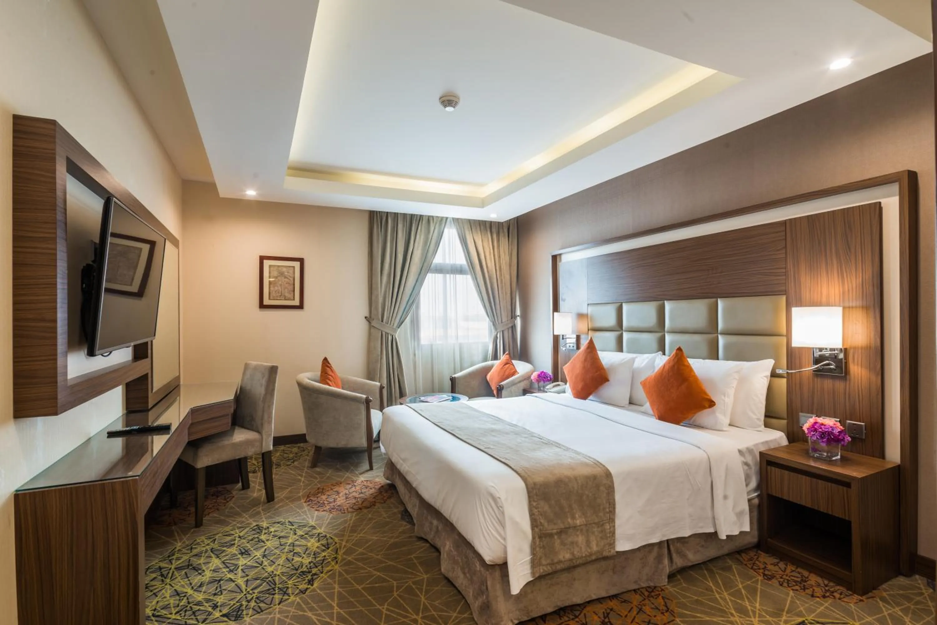 Deluxe King Room in Mena Hotel Nasiriah Riyadh