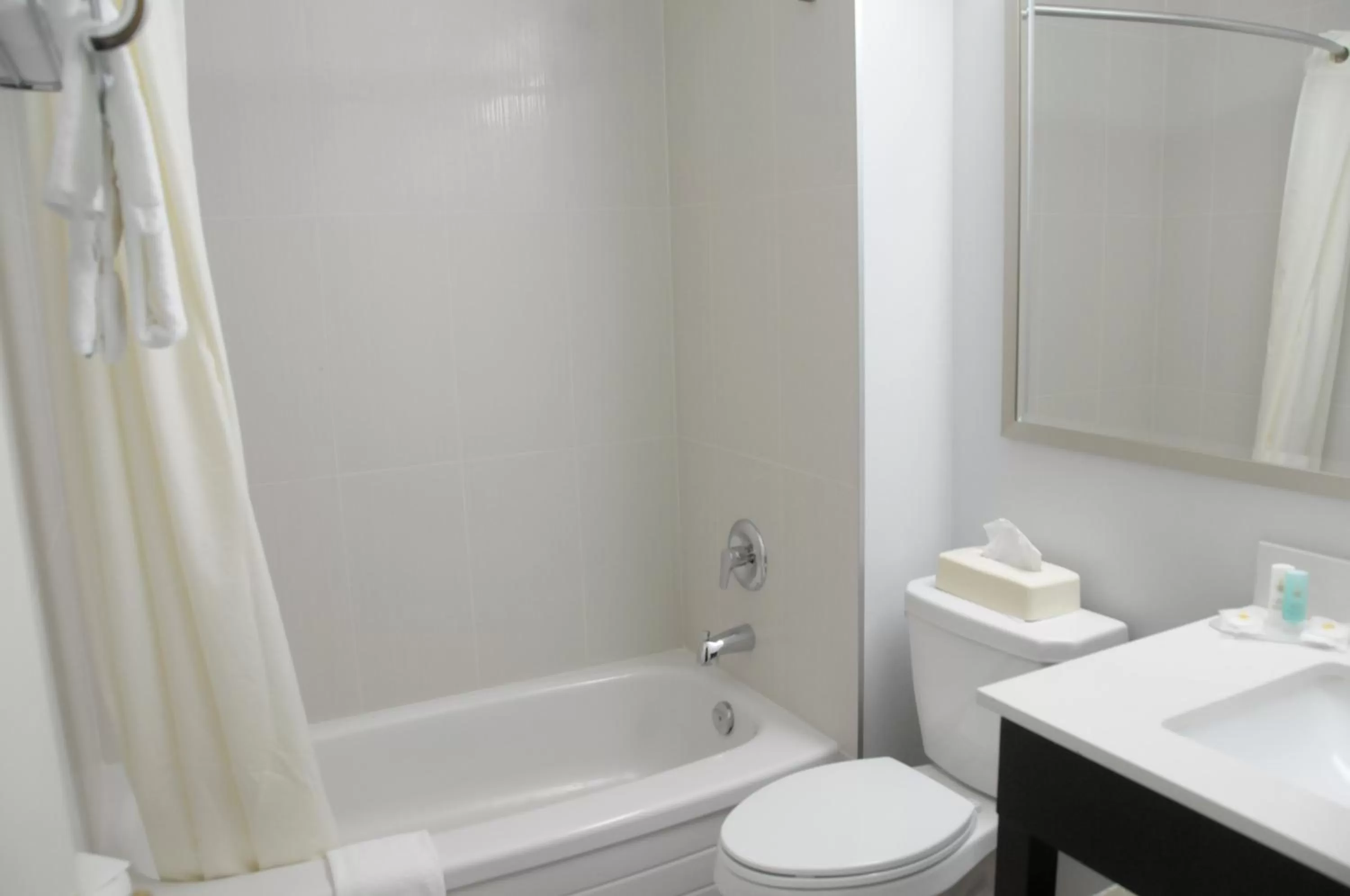 Standard Double Room with Two Double Beds - Top Floor in Comfort Inn