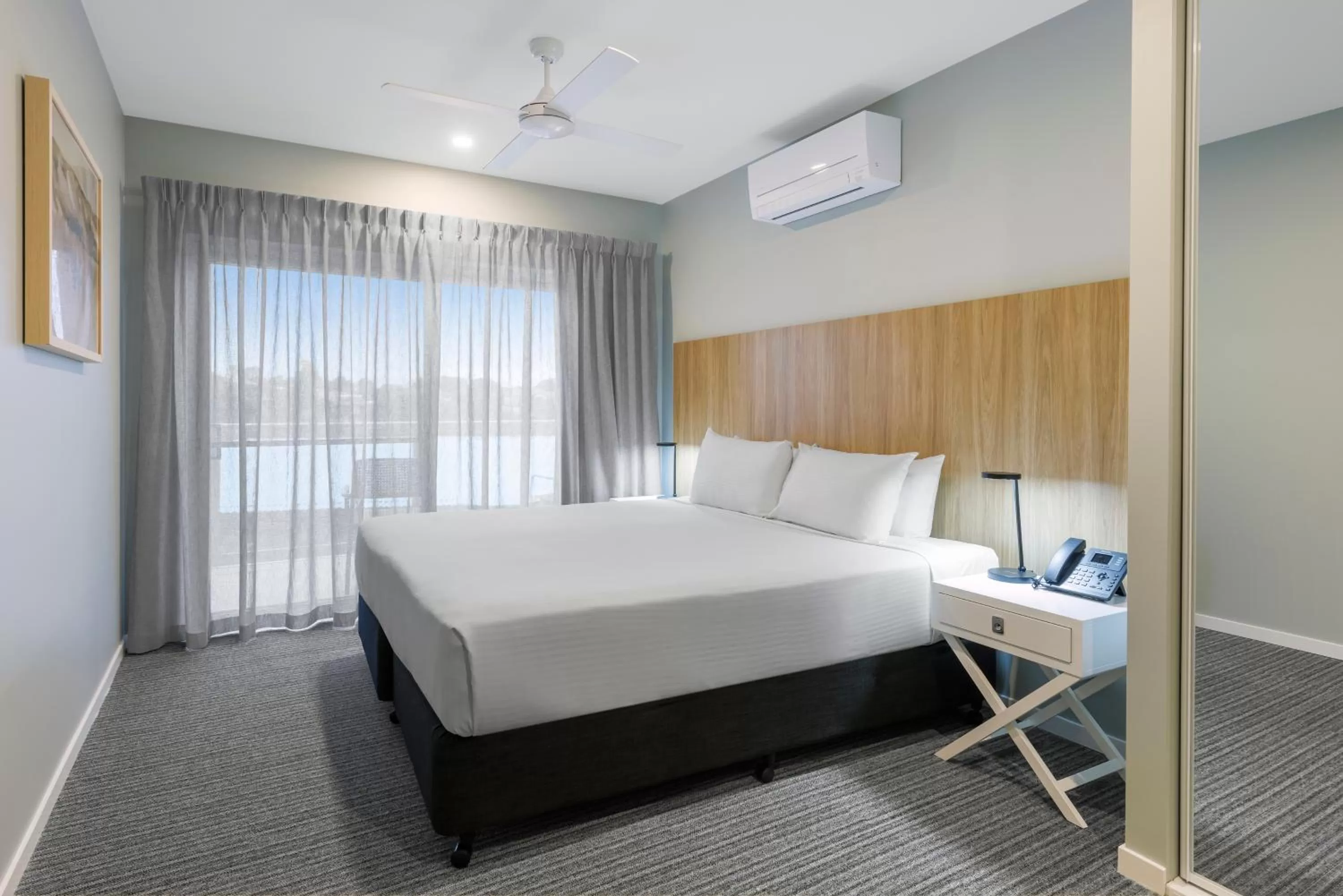 Standard Apartment in Best Western Plus North Lakes Hotel