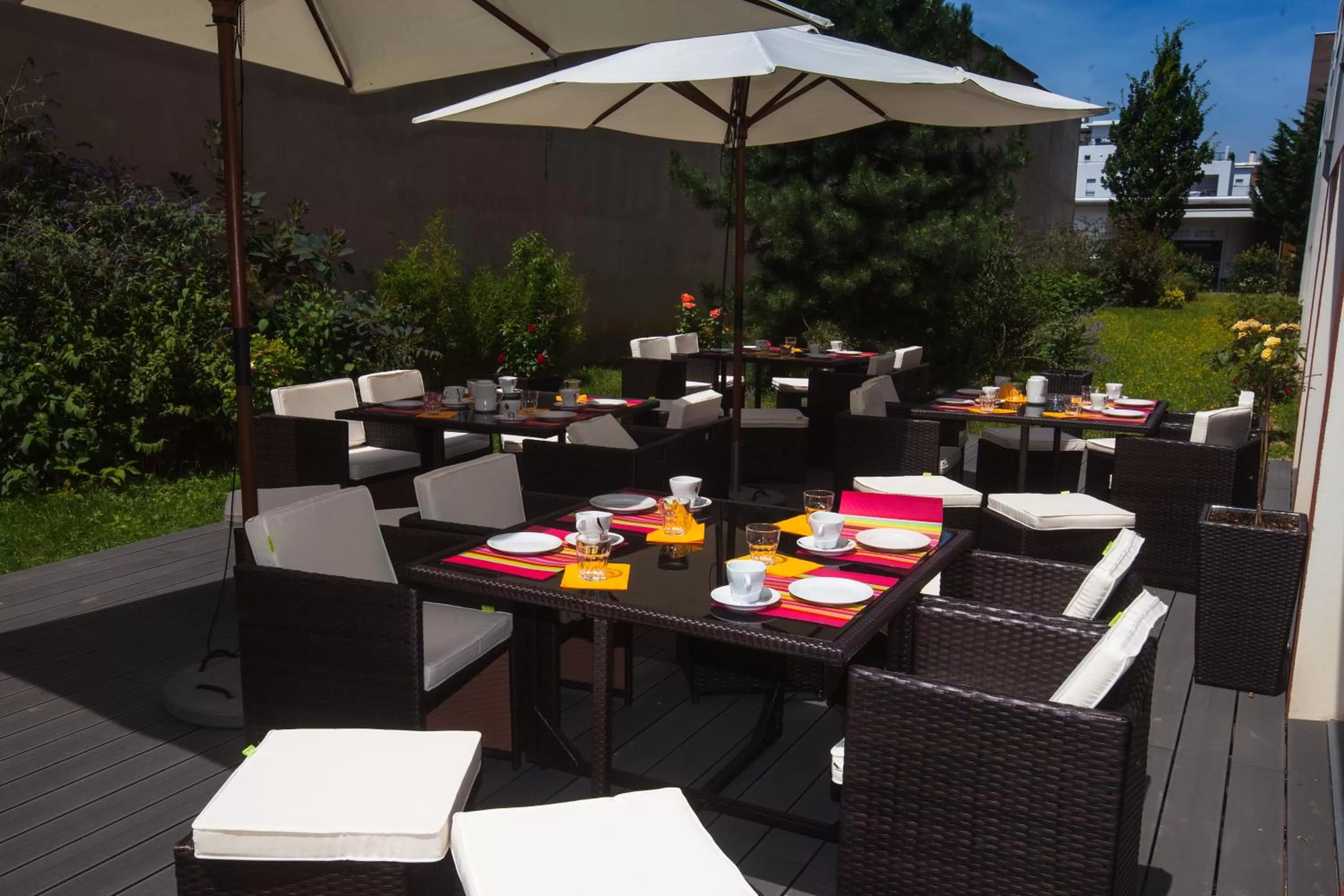 Patio in Apparthotel Privilodges Lyon Lumière