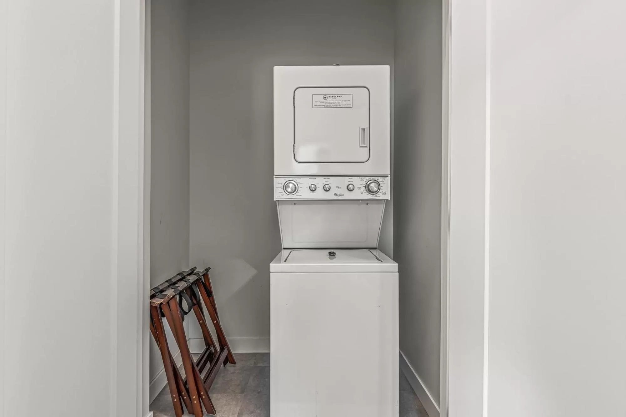 Three-Bedroom Apartment - Self Check-In  in Basecamp Resorts Canmore