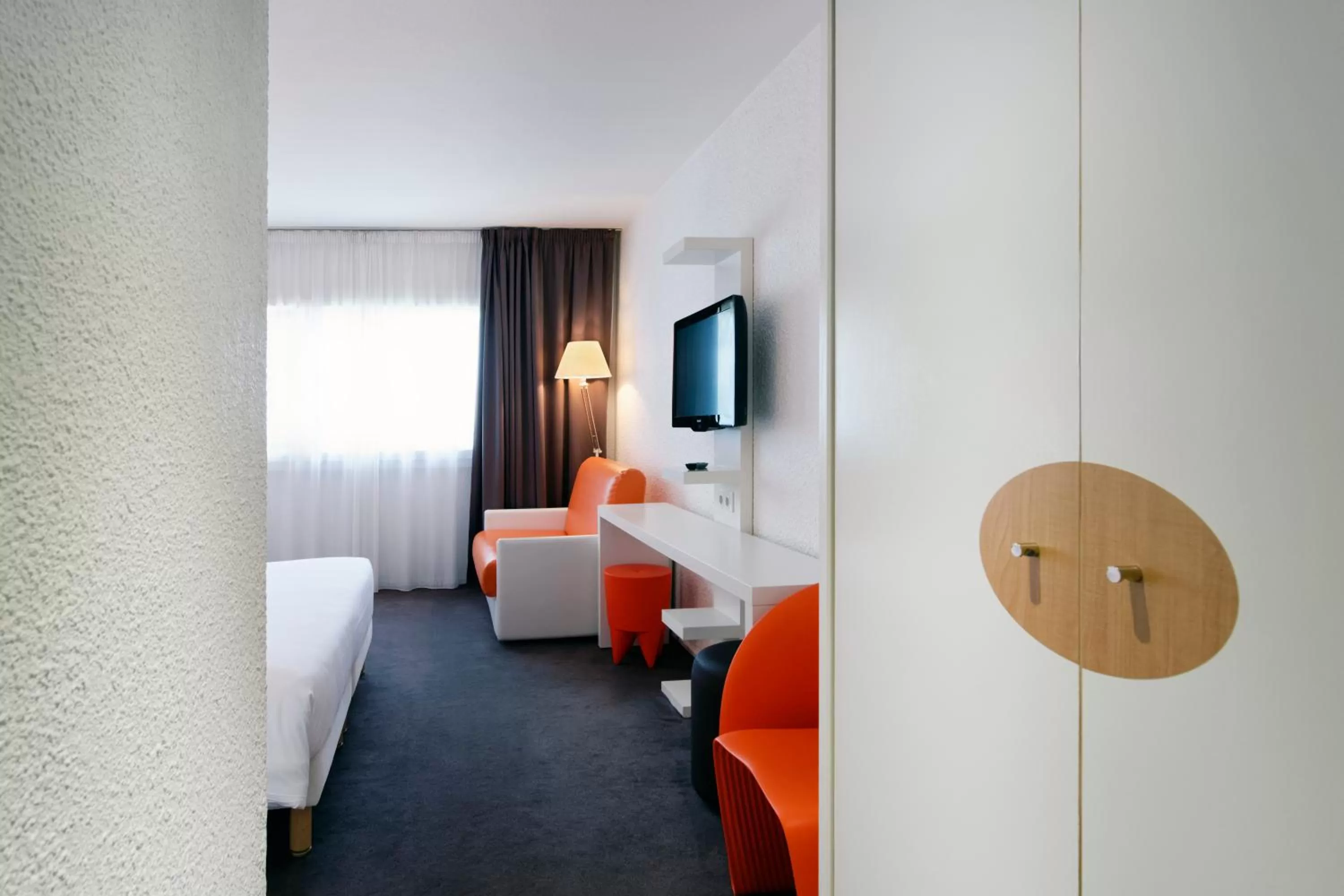 Double Room with Extra Bed in ibis Styles Chalon sur Saône