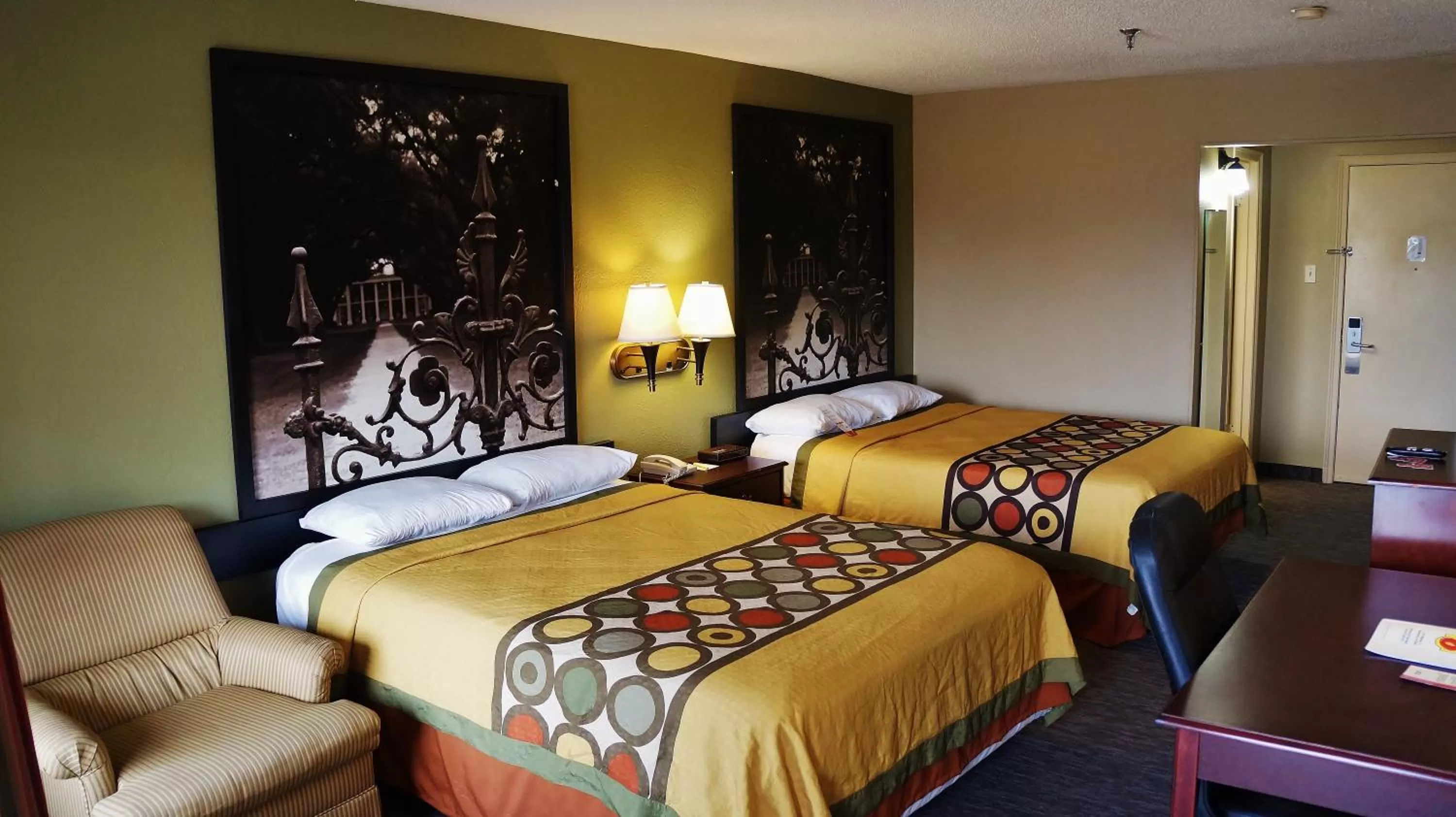 Queen Room with Two Queen Beds - Non-Smoking in Super 8 by Wyndham New Iberia