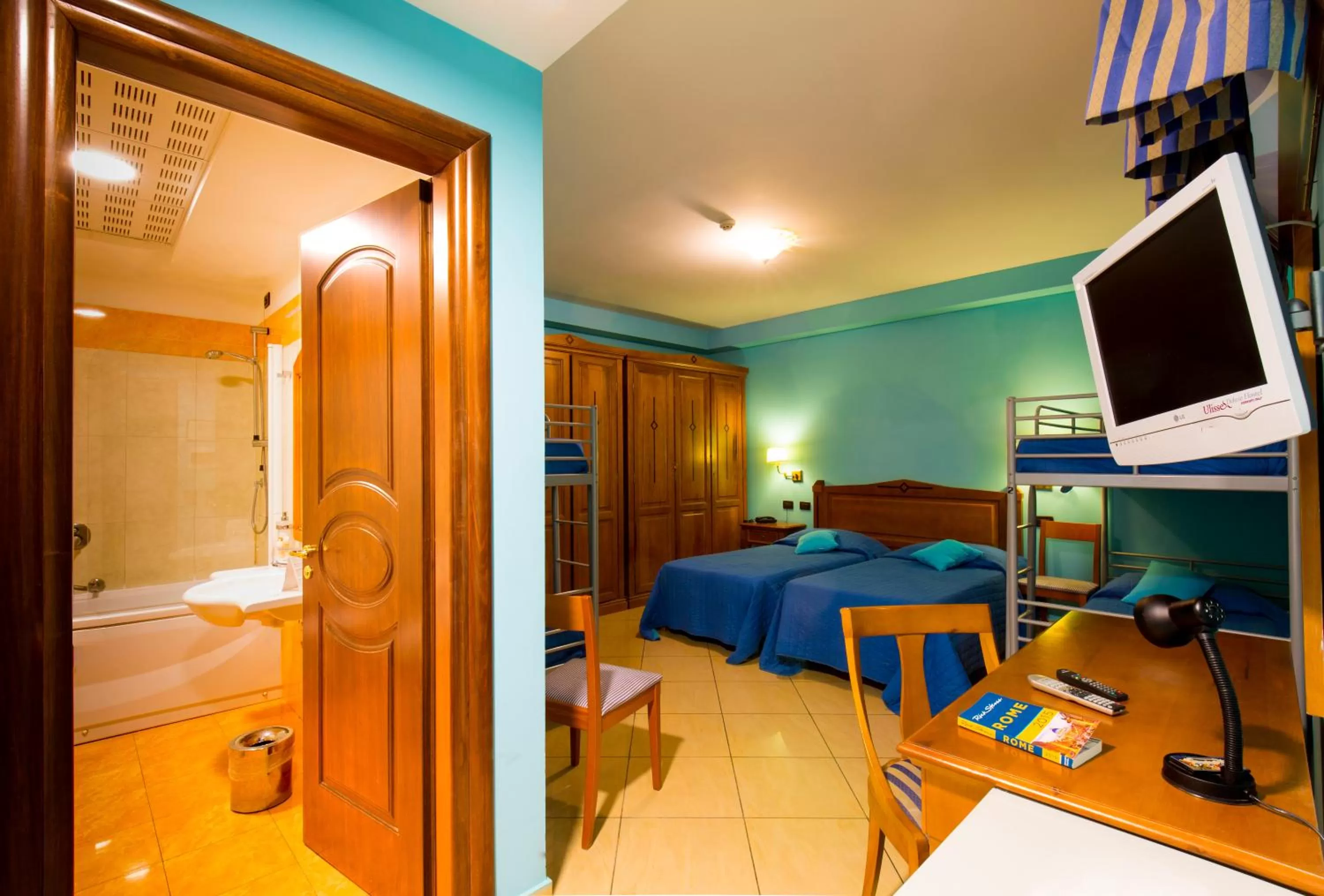 Bed in 6-Bed Female Dormitory Room in Ulisse Deluxe Hostel