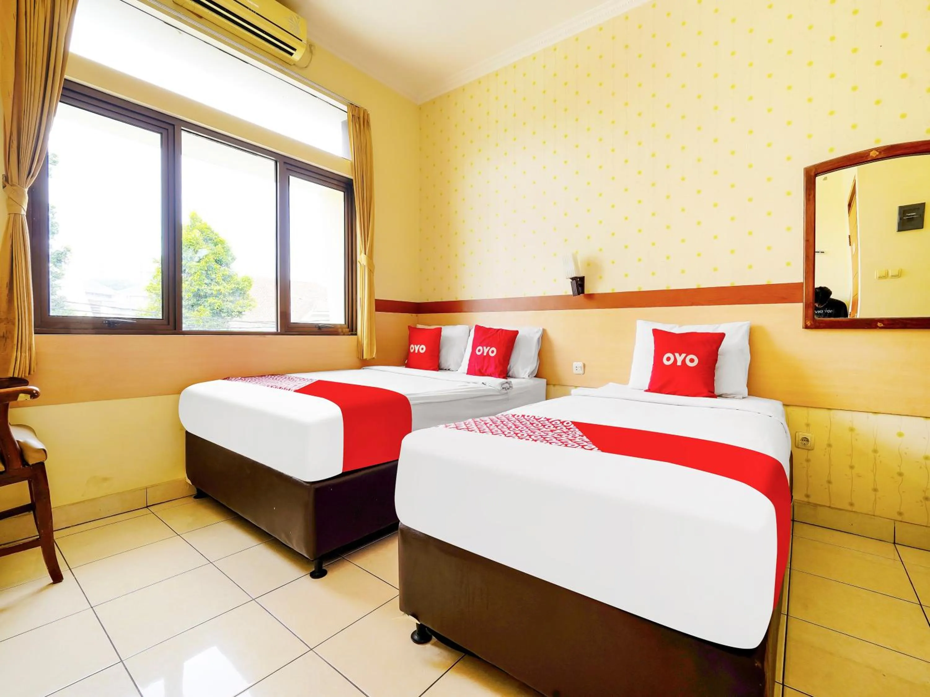 Family Suite in Super OYO Collection O 91297 Hotel Sakura