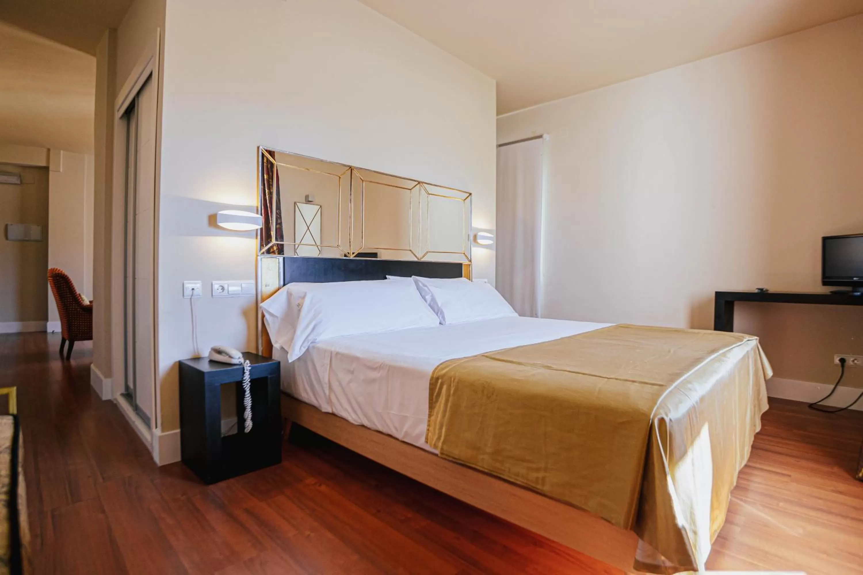 Junior Suite in YIT El Postigo