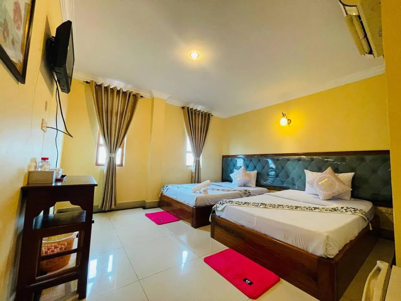 Deluxe Twin Room in Spean Meas Hotel