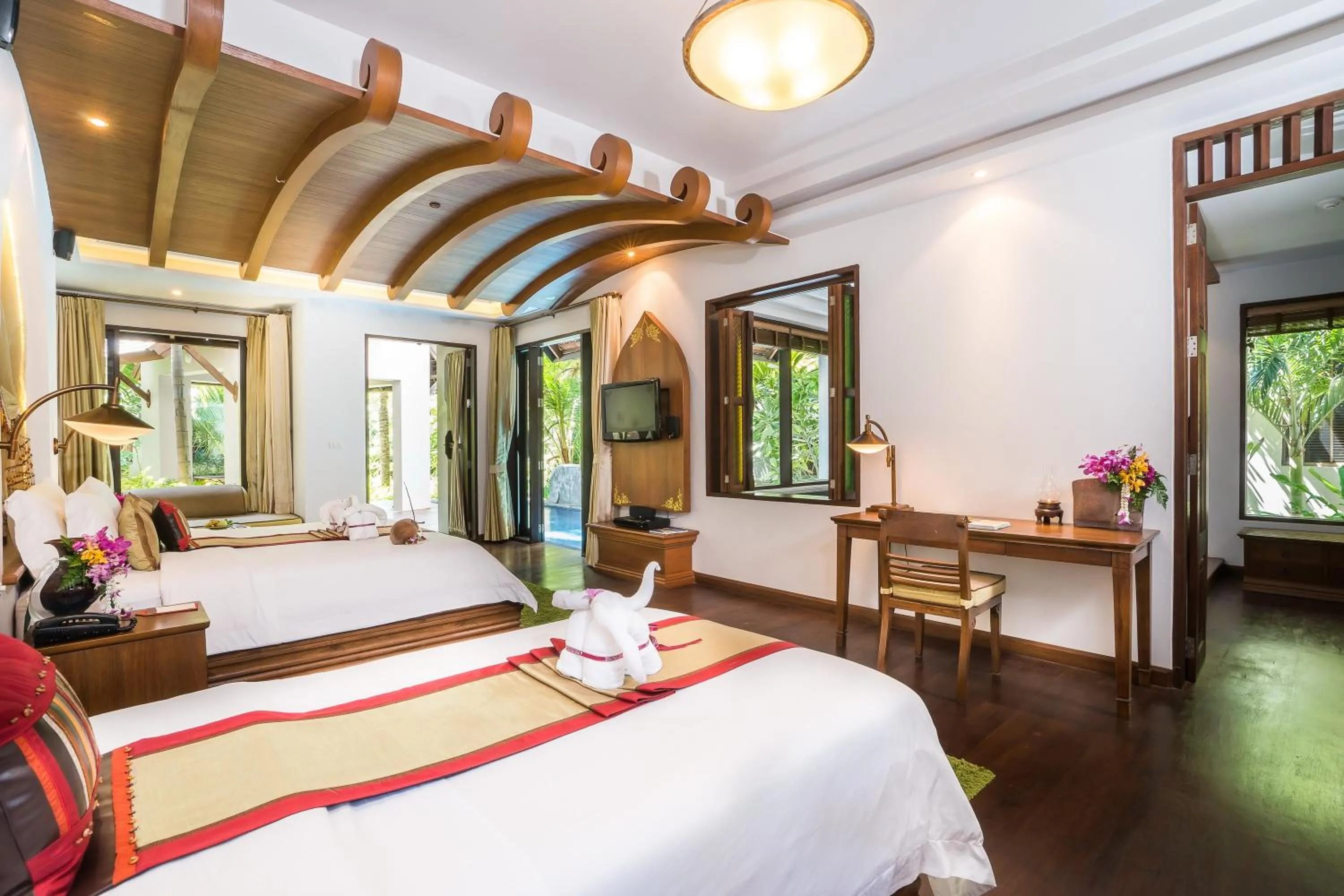 One-Bedroom Family Pool Suite  in Royal Muang Samui Villas