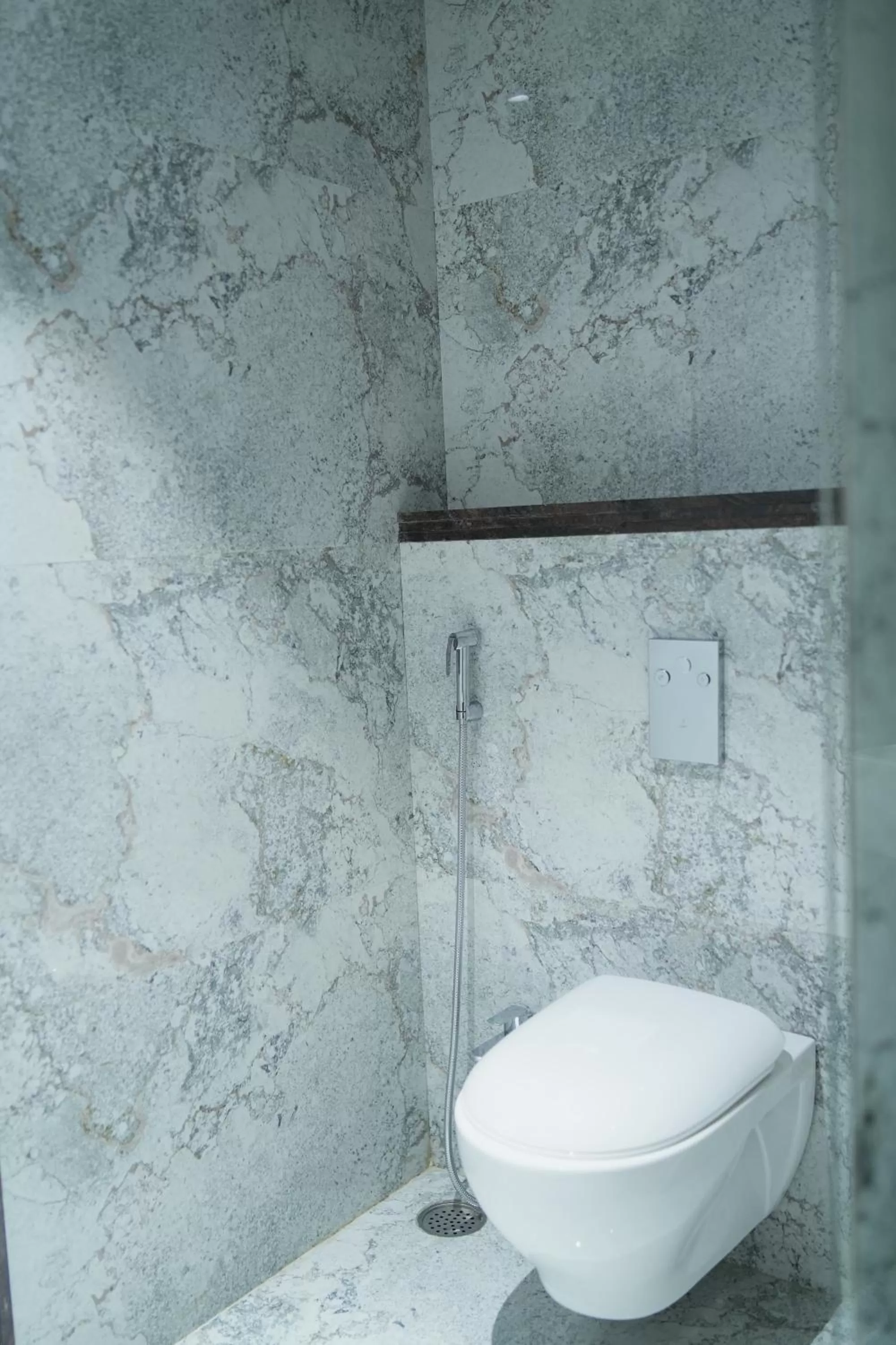 Suite in Four Petals Executive by LHMS