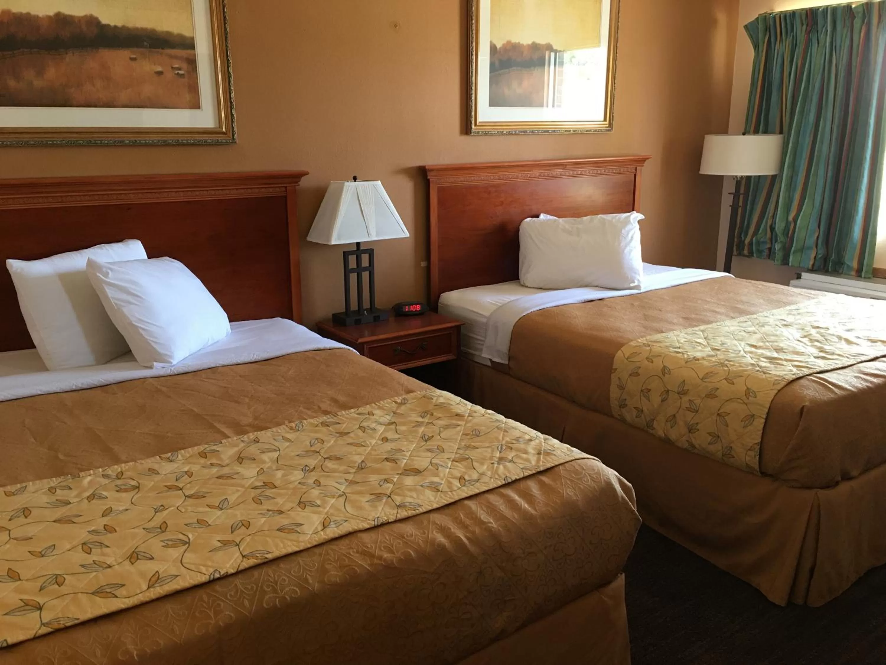 Budget Double Room in Rodeway Inn Sergeant Bluff - Sioux City