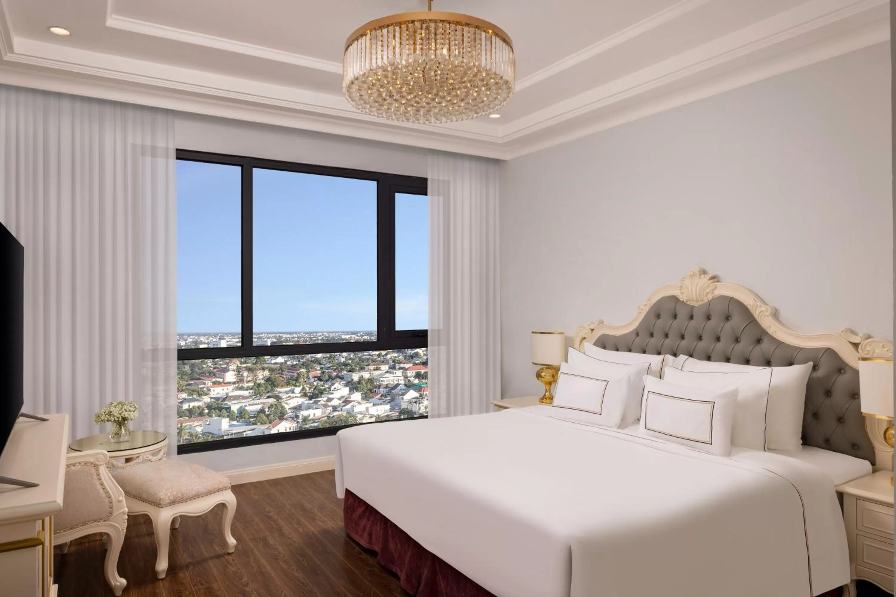 Deluxe Room in Meliá Vinpearl Phu Ly