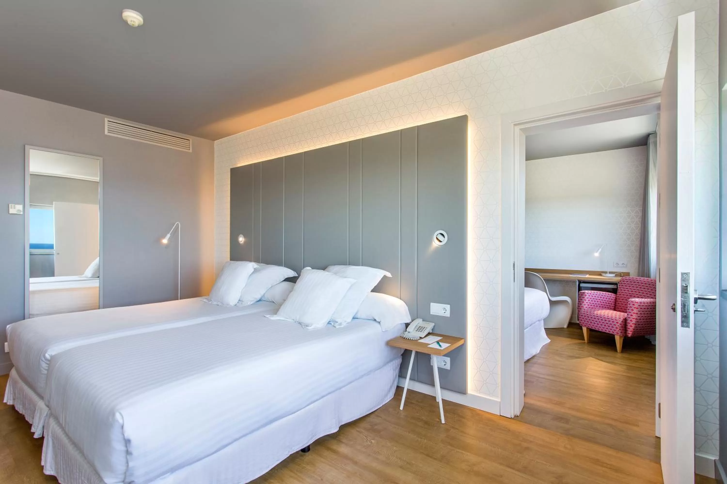 Family Room in Occidental Atenea Mar - Adults Only