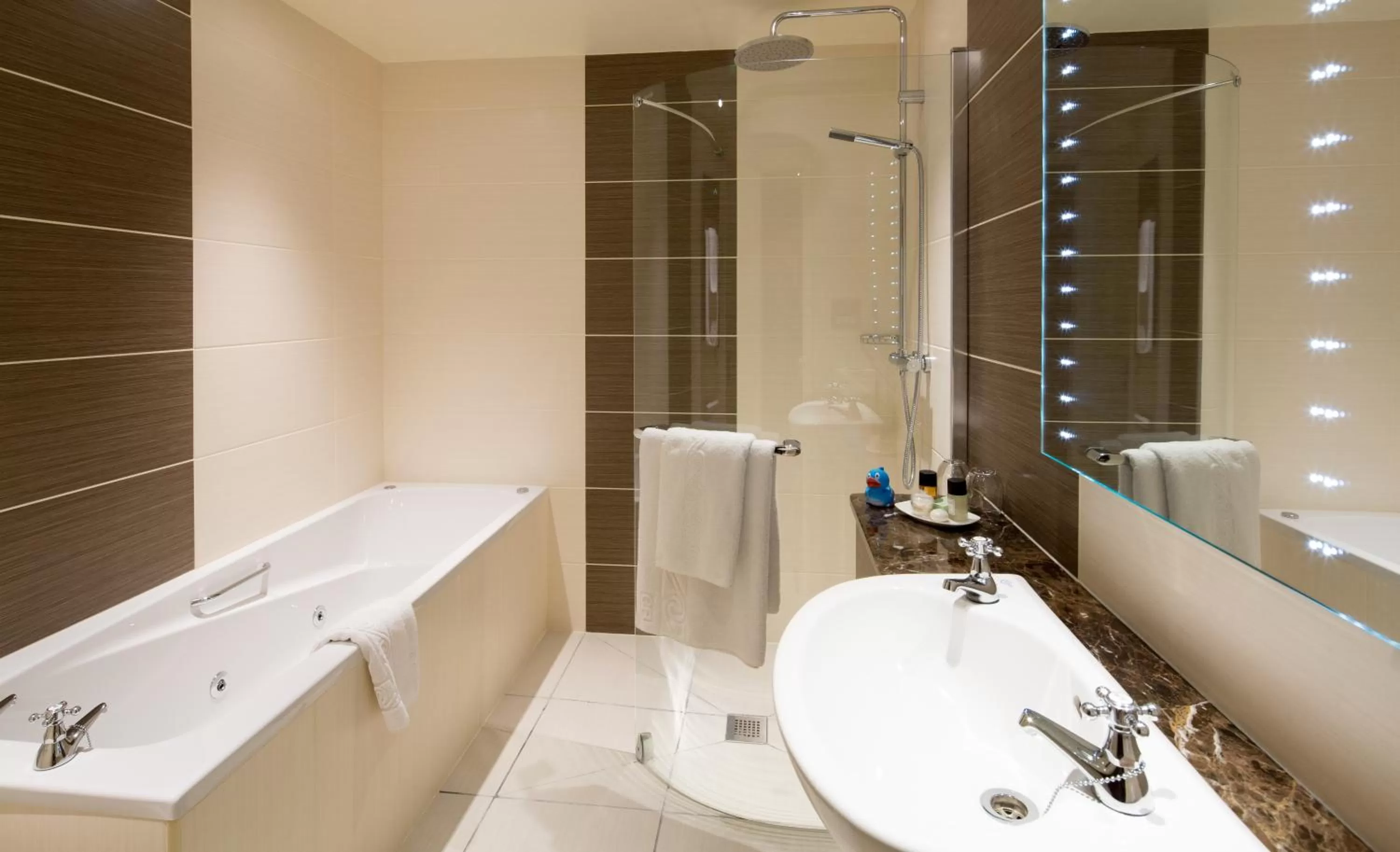 Lakeland Club Room in Ambleside Salutation Hotel & Spa