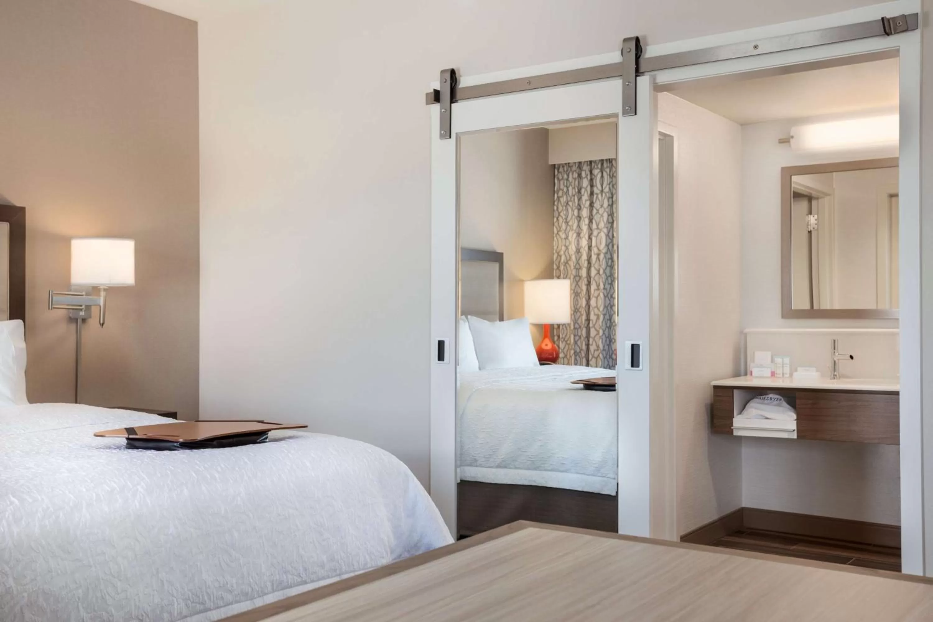 Premium King Room - Non-Smoking in Hampton Inn & Suites West Des Moines Mill Civic